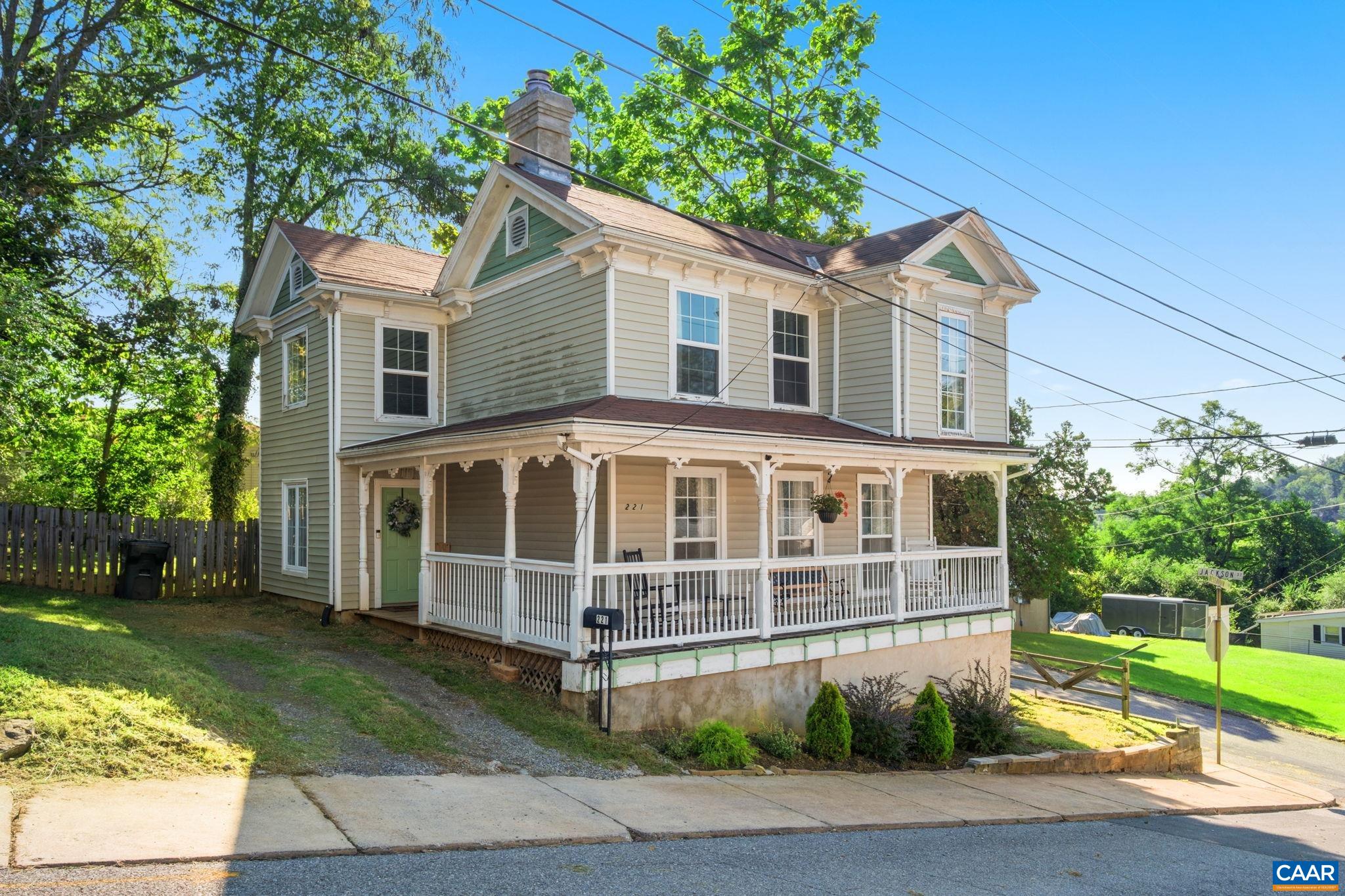 221 RESERVOIR ST, STAUNTON, Virginia 24401, 3 Bedrooms Bedrooms, ,2 BathroomsBathrooms,Residential,221 RESERVOIR ST,681157 MLS # 681157 221 RESERVOIR ST, STAUNTON, Virginia 24401, 3 Bedrooms Bedrooms, ,2 BathroomsBathrooms,Residential,221 RESERVOIR ST,681157 MLS # 681157
