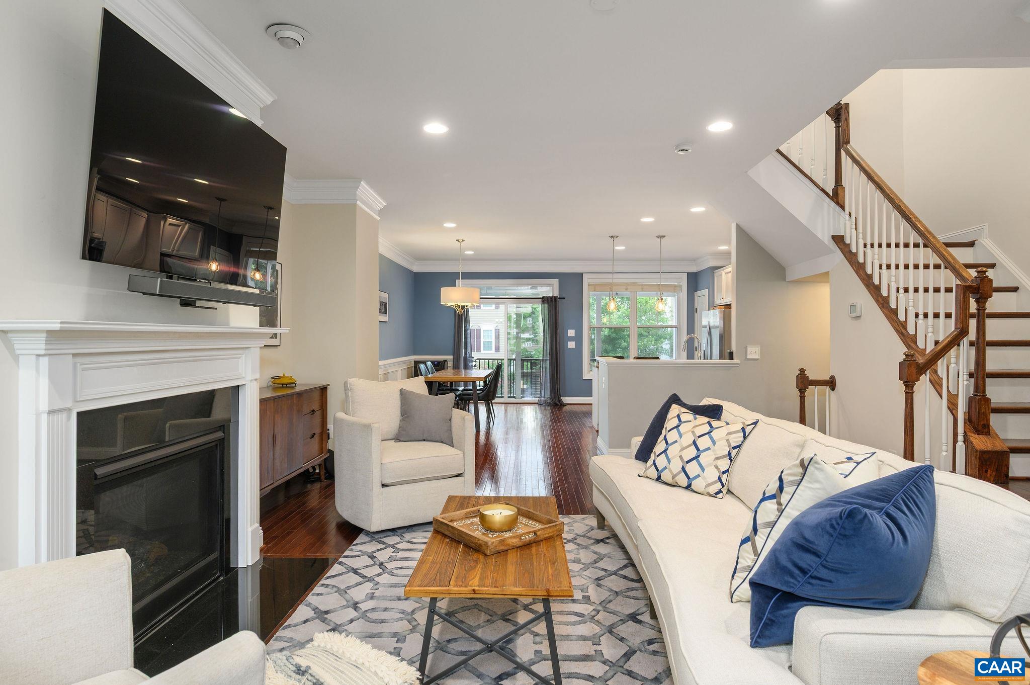 992 BELVEDERE WAY, CHARLOTTESVILLE, Virginia 22901, 3 Bedrooms Bedrooms, ,3 BathroomsBathrooms,Residential,992 BELVEDERE WAY,681166 MLS # 681166 992 BELVEDERE WAY, CHARLOTTESVILLE, Virginia 22901, 3 Bedrooms Bedrooms, ,3 BathroomsBathrooms,Residential,992 BELVEDERE WAY,681166 MLS # 681166