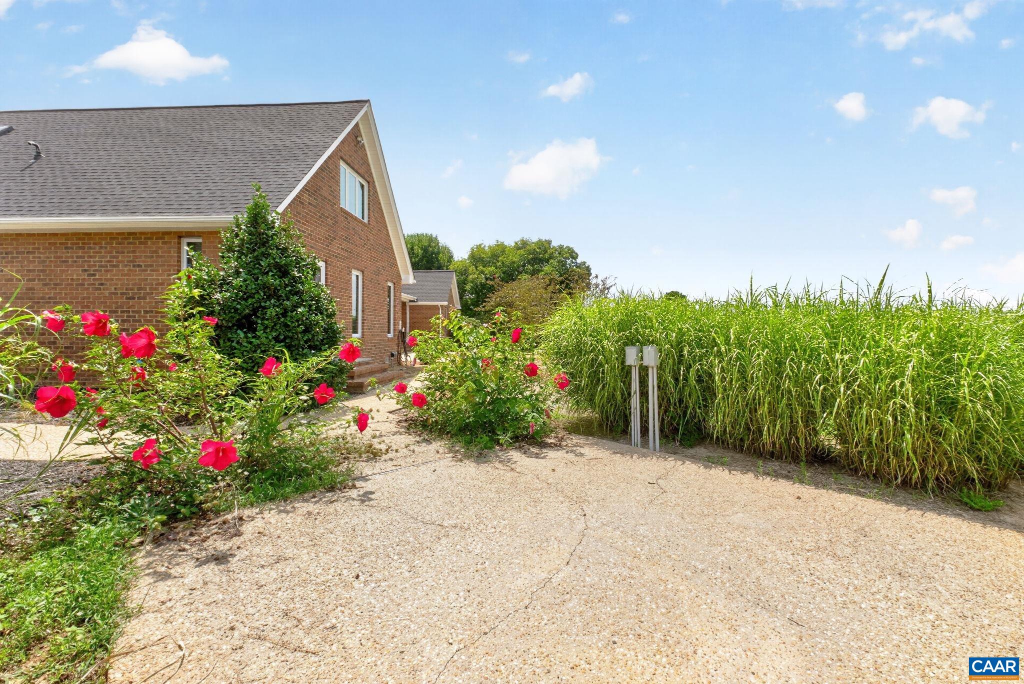 3535 VENABLE RD, KENTS STORE, Virginia 23084, 3 Bedrooms Bedrooms, ,2 BathroomsBathrooms,Residential,3535 VENABLE RD,680655 MLS # 680655 3535 VENABLE RD, KENTS STORE, Virginia 23084, 3 Bedrooms Bedrooms, ,2 BathroomsBathrooms,Residential,3535 VENABLE RD,680655 MLS # 680655