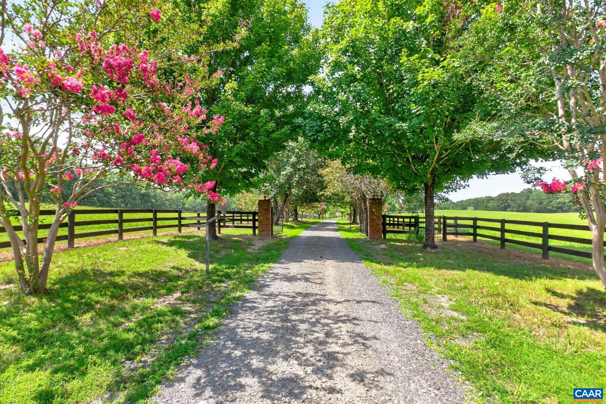 3535 VENABLE RD, KENTS STORE, Virginia 23084, 3 Bedrooms Bedrooms, ,2 BathroomsBathrooms,Residential,3535 VENABLE RD,680655 MLS # 680655 3535 VENABLE RD, KENTS STORE, Virginia 23084, 3 Bedrooms Bedrooms, ,2 BathroomsBathrooms,Residential,3535 VENABLE RD,680655 MLS # 680655