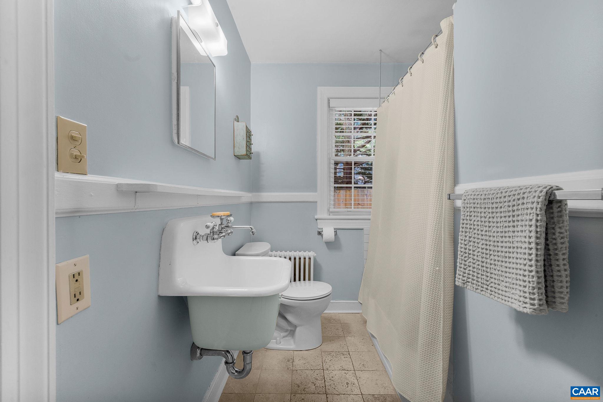 113 CAMERON LN, CHARLOTTESVILLE, Virginia 22903, 3 Bedrooms Bedrooms, ,2 BathroomsBathrooms,Residential,ROSE COTTAGE,113 CAMERON LN,680768 MLS # 680768 113 CAMERON LN, CHARLOTTESVILLE, Virginia 22903, 3 Bedrooms Bedrooms, ,2 BathroomsBathrooms,Residential,ROSE COTTAGE,113 CAMERON LN,680768 MLS # 680768