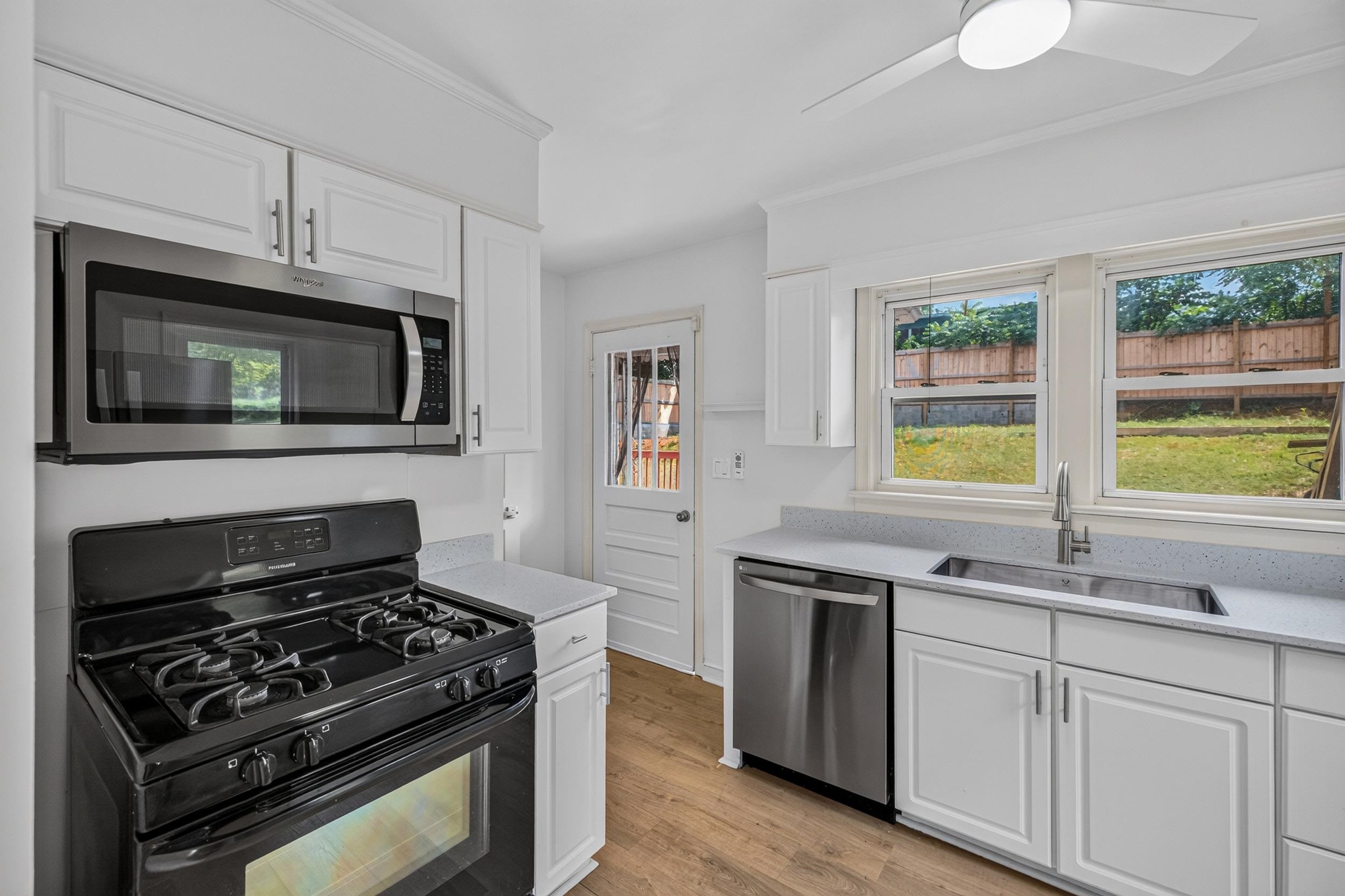 727 CHERRY HILL DR, STAUNTON, Virginia 24401, 3 Bedrooms Bedrooms, ,2 BathroomsBathrooms,Residential,727 CHERRY HILL DR,680922 MLS # 680922