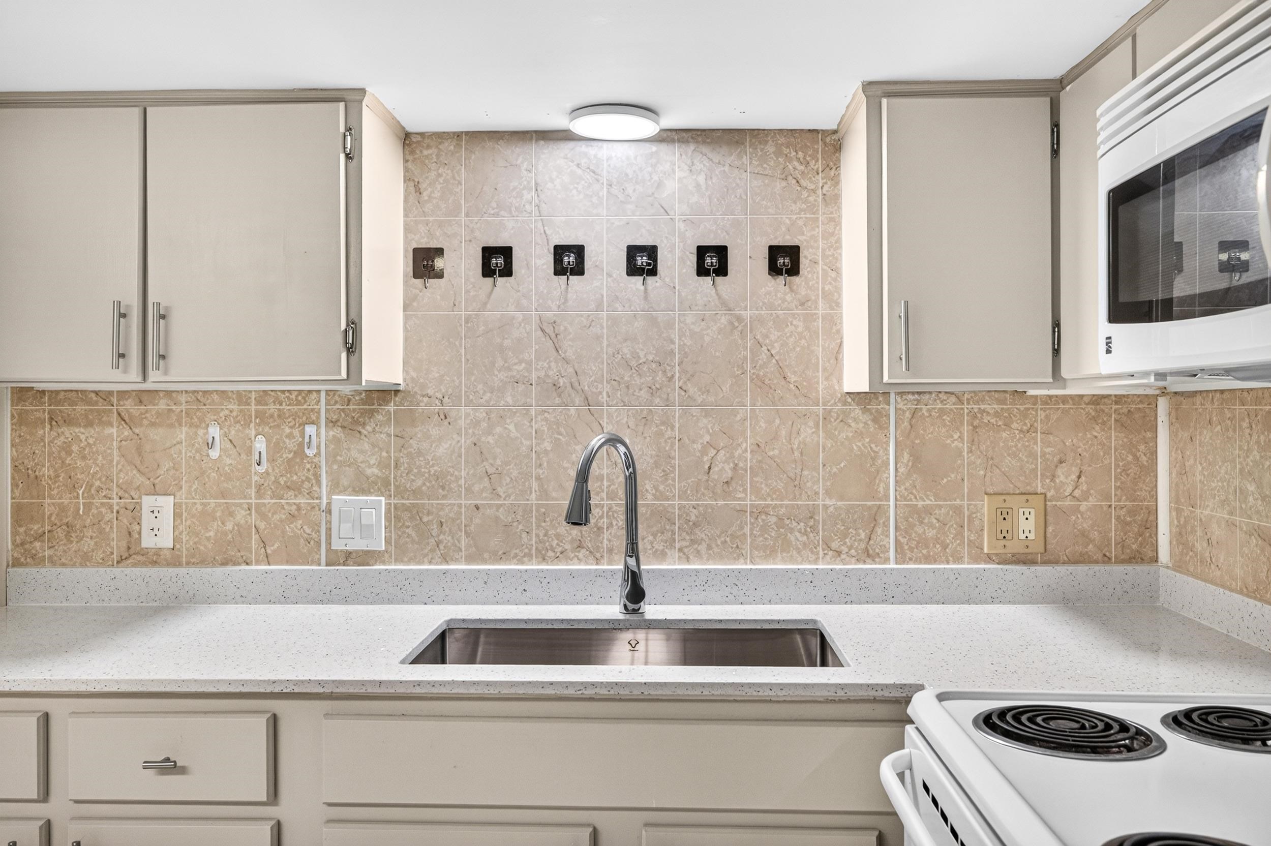 727 CHERRY HILL DR, STAUNTON, Virginia 24401, 3 Bedrooms Bedrooms, ,2 BathroomsBathrooms,Residential,727 CHERRY HILL DR,680922 MLS # 680922