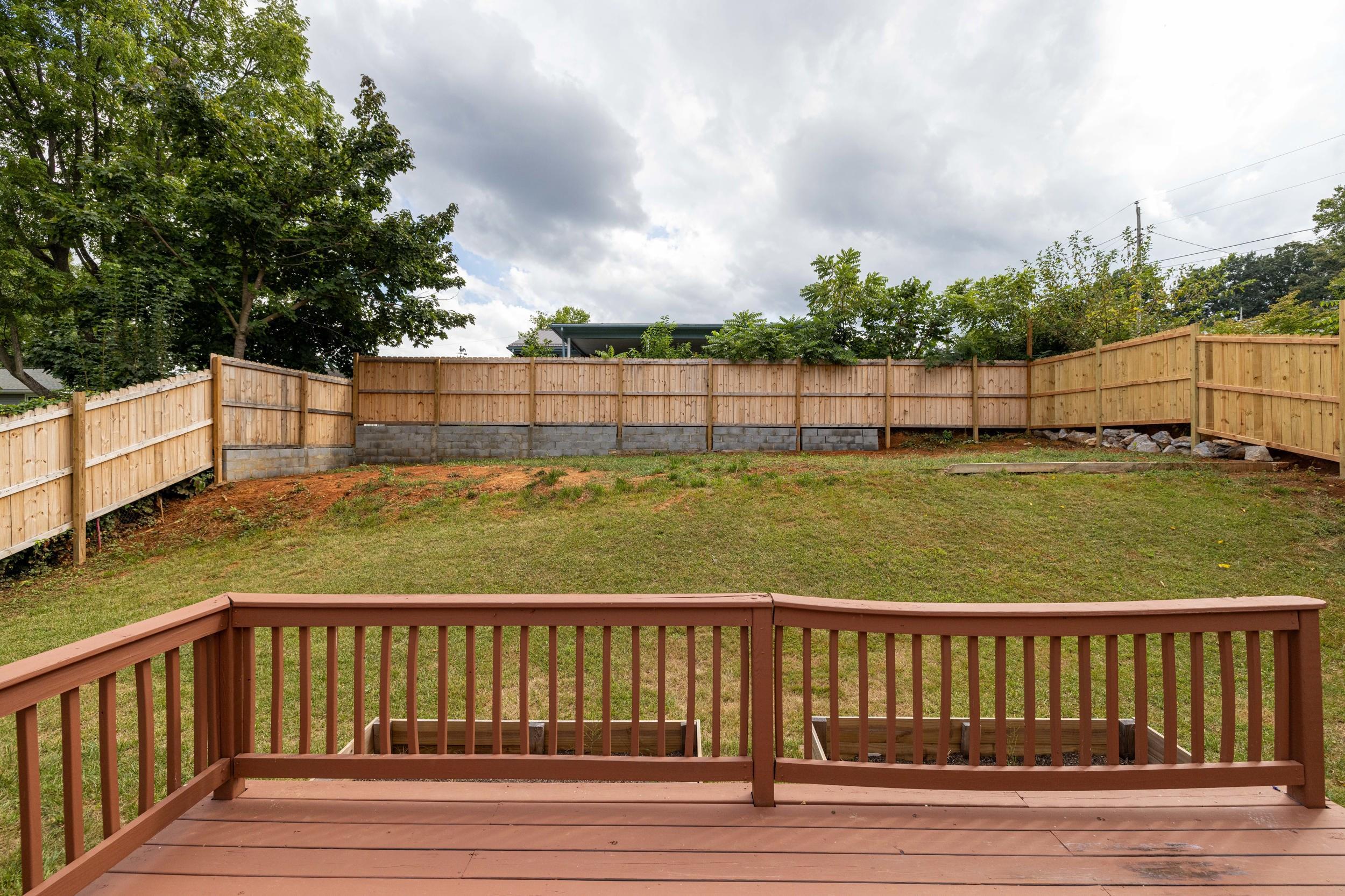 727 CHERRY HILL DR, STAUNTON, Virginia 24401, 3 Bedrooms Bedrooms, ,2 BathroomsBathrooms,Residential,727 CHERRY HILL DR,680922 MLS # 680922