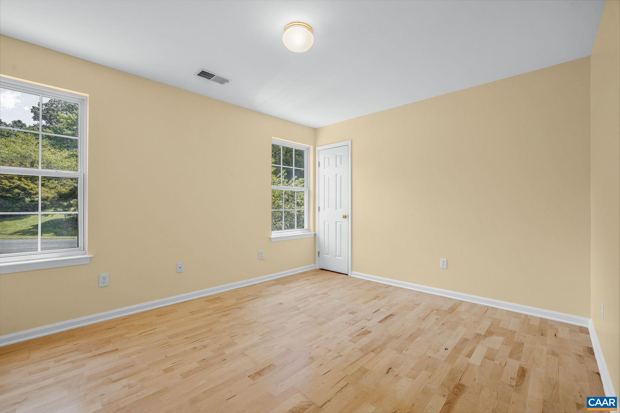 1718 HONEYSUCKLE LN, CHARLOTTESVILLE, Virginia 22902, 5 Bedrooms Bedrooms, ,4 BathroomsBathrooms,Residential,1718 HONEYSUCKLE LN,681019 MLS # 681019