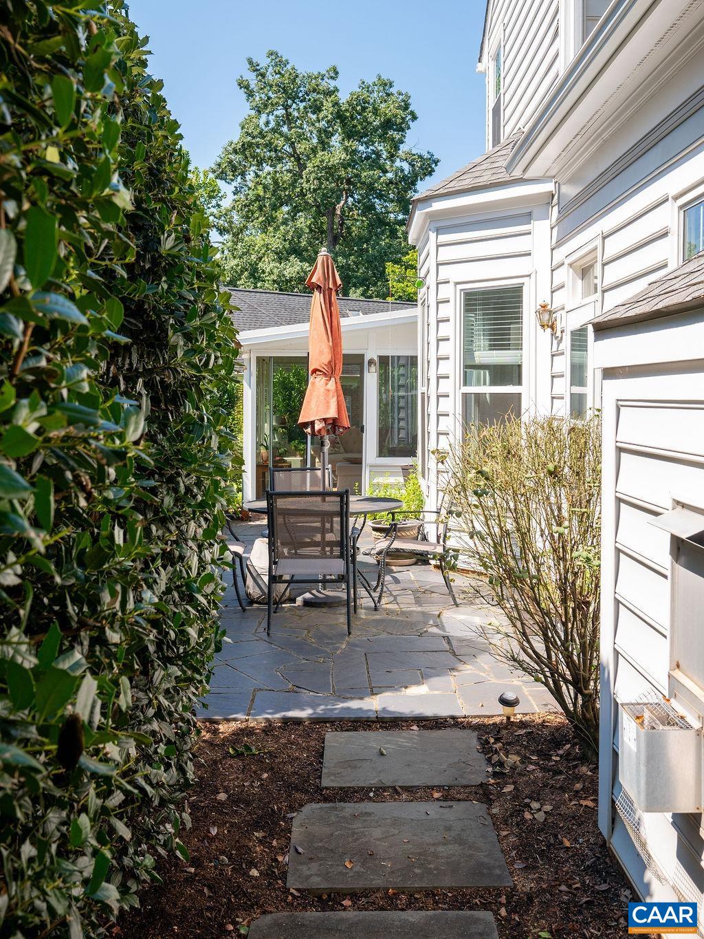 1000 CHARTER OAKS DR, CHARLOTTESVILLE, Virginia 22901, 4 Bedrooms Bedrooms, ,2 BathroomsBathrooms,Residential,1000 CHARTER OAKS DR,681064 MLS # 681064