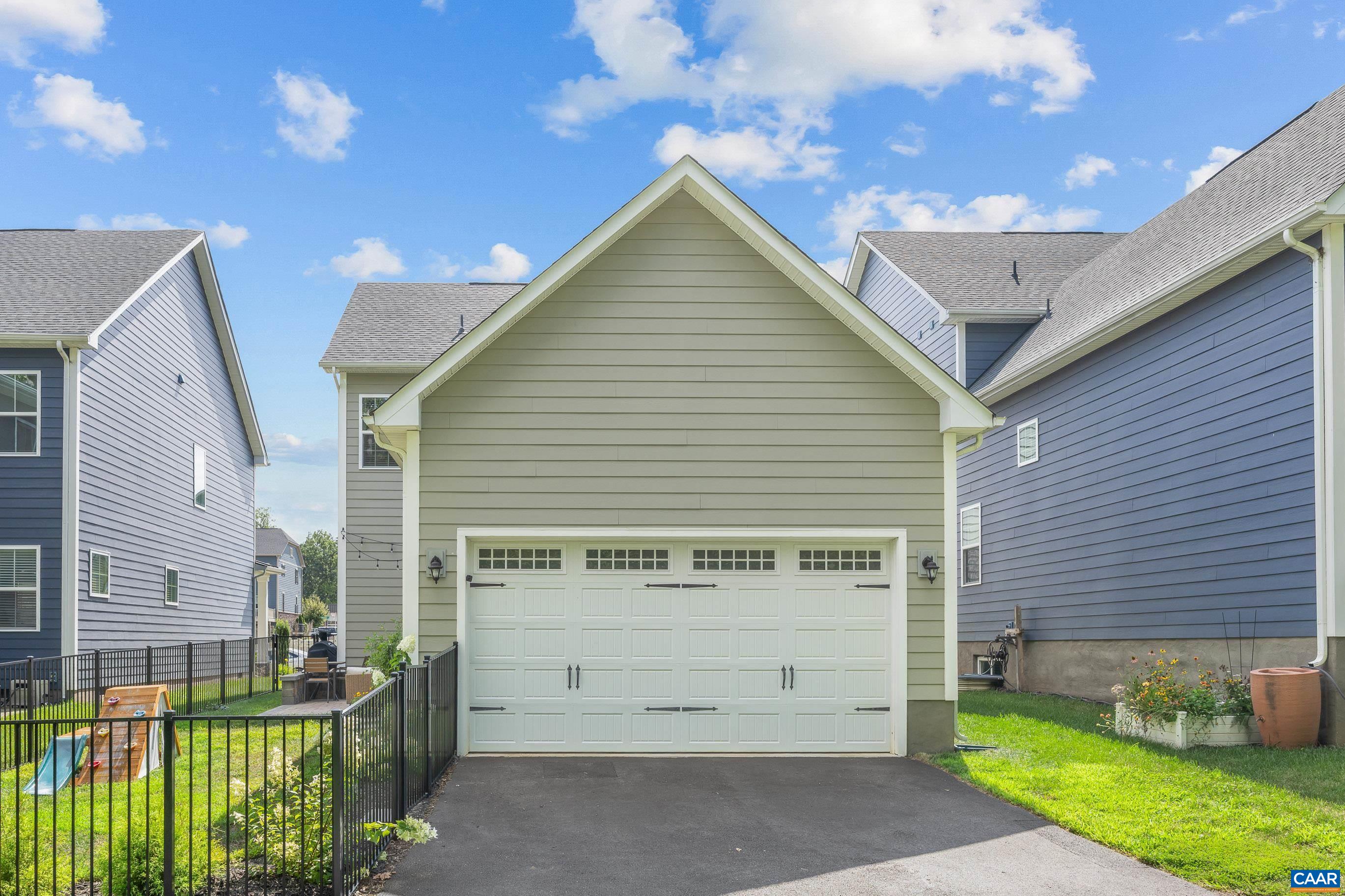 3253 VILLAGE PARK AVE, KESWICK, Virginia 22947, 3 Bedrooms Bedrooms, ,2 BathroomsBathrooms,Residential,3253 VILLAGE PARK AVE,681071 MLS # 681071
