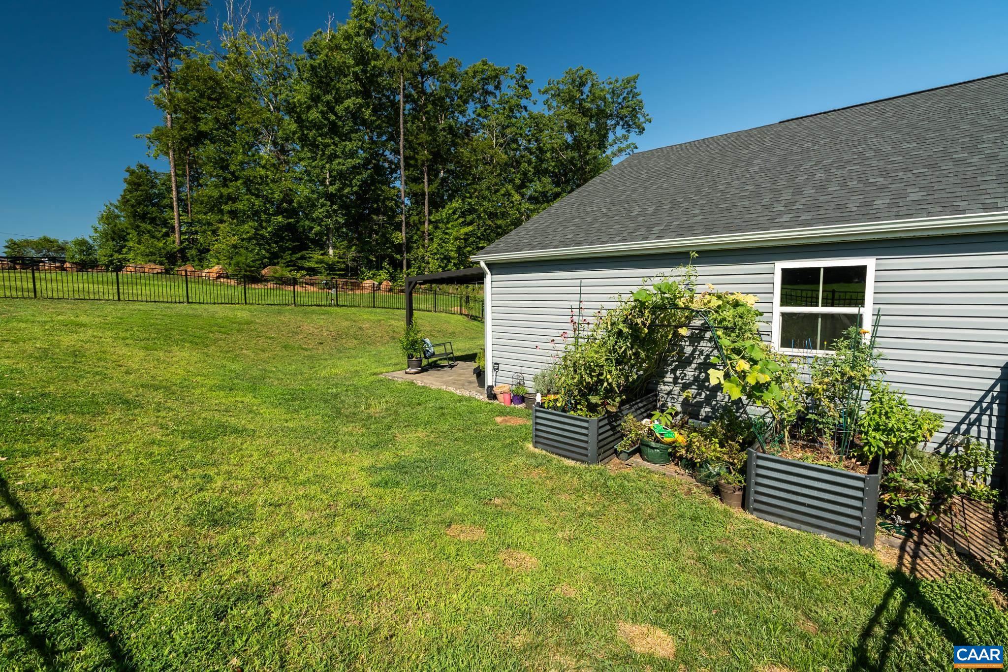 99 PARK DR, PALMYRA, Virginia 22963, 3 Bedrooms Bedrooms, ,2 BathroomsBathrooms,Residential,99 PARK DR,681082 MLS # 681082 99 PARK DR, PALMYRA, Virginia 22963, 3 Bedrooms Bedrooms, ,2 BathroomsBathrooms,Residential,99 PARK DR,681082 MLS # 681082
