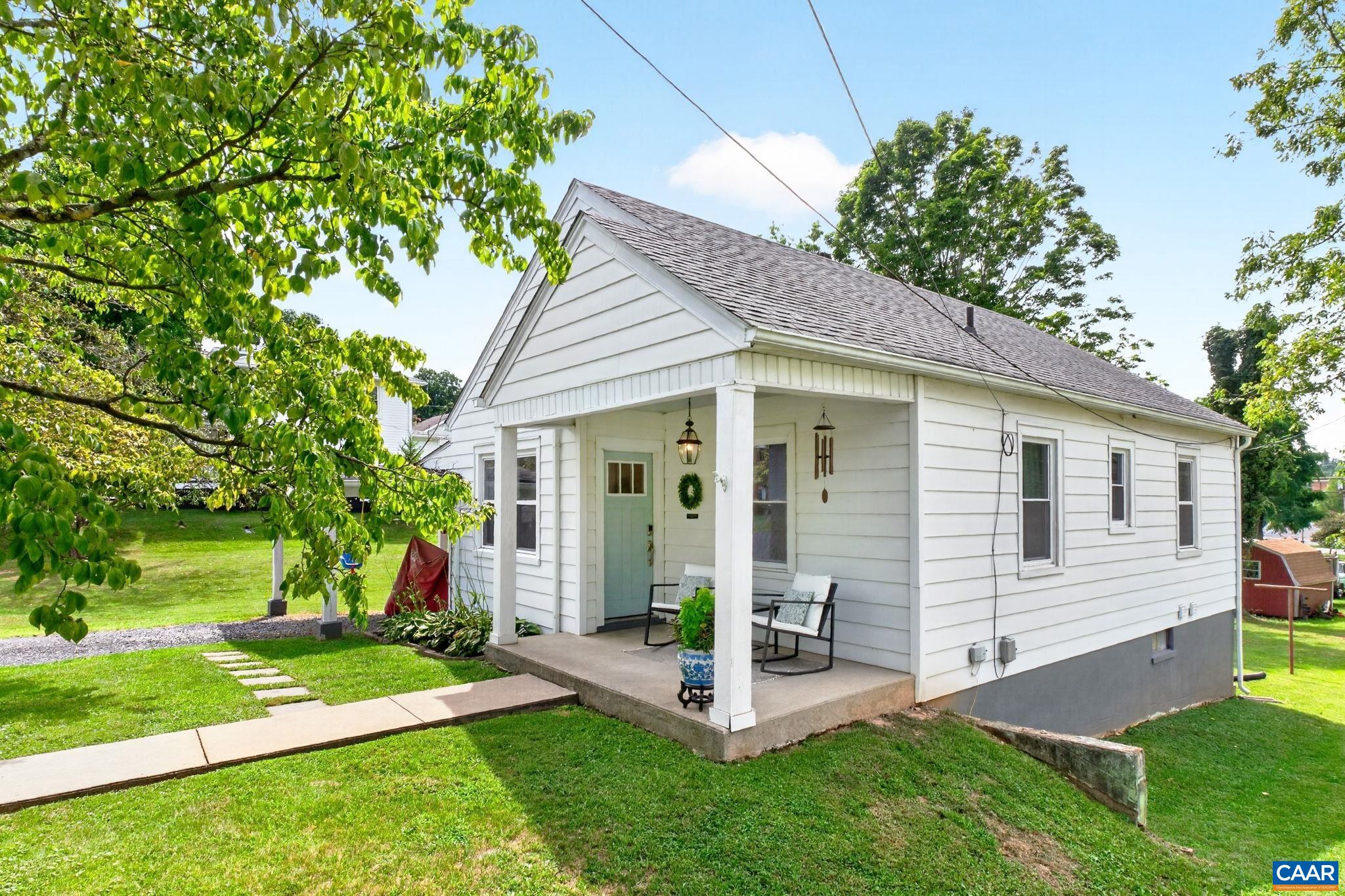 714 GYPSY AVE, STAUNTON, Virginia 24401, 2 Bedrooms Bedrooms, ,1 BathroomBathrooms,Residential,714 GYPSY AVE,681091 MLS # 681091 714 GYPSY AVE, STAUNTON, Virginia 24401, 2 Bedrooms Bedrooms, ,1 BathroomBathrooms,Residential,714 GYPSY AVE,681091 MLS # 681091