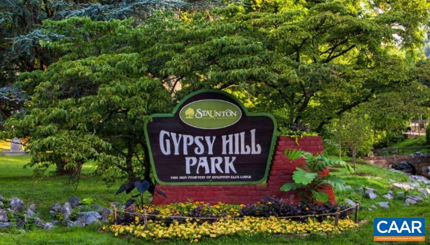 714 GYPSY AVE, STAUNTON, Virginia 24401, 2 Bedrooms Bedrooms, ,1 BathroomBathrooms,Residential,714 GYPSY AVE,681091 MLS # 681091 714 GYPSY AVE, STAUNTON, Virginia 24401, 2 Bedrooms Bedrooms, ,1 BathroomBathrooms,Residential,714 GYPSY AVE,681091 MLS # 681091
