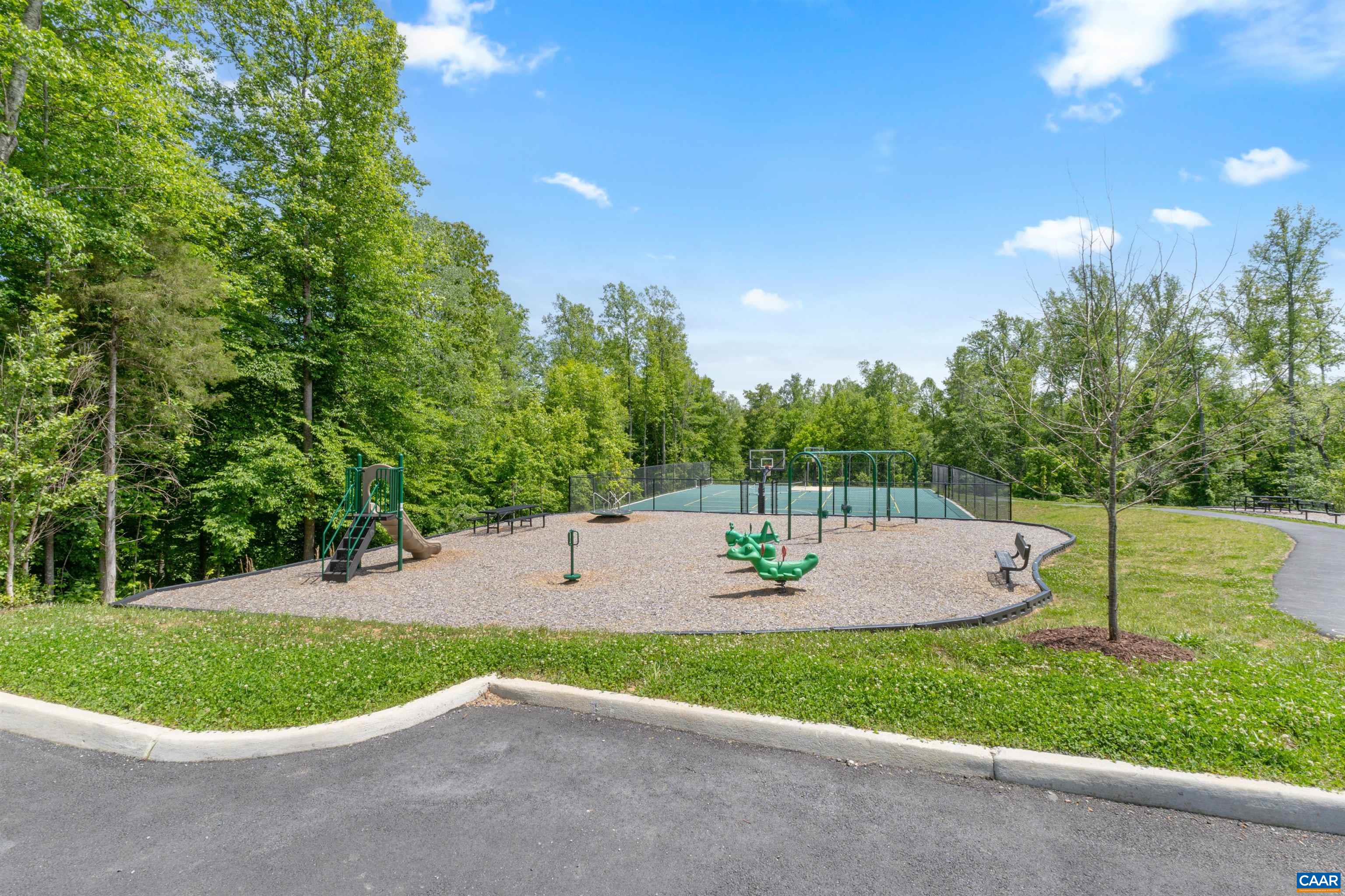 941 SALAMANDER ST, CHARLOTTESVILLE, Virginia 22911, 3 Bedrooms Bedrooms, ,2 BathroomsBathrooms,Residential,941 SALAMANDER ST,681107 MLS # 681107