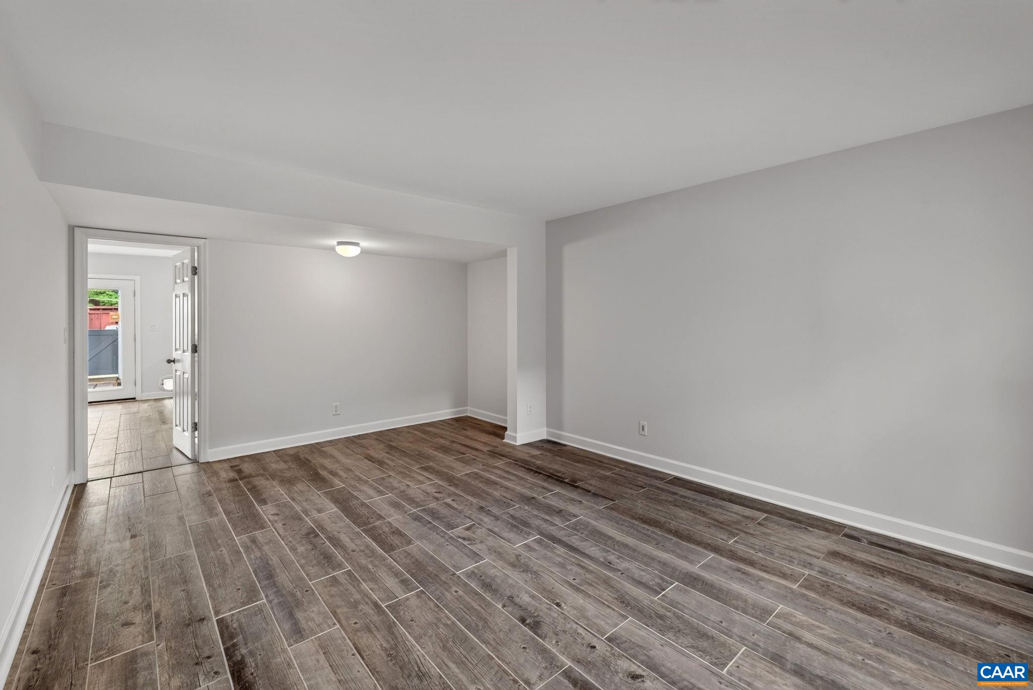 82 WOODLAKE DR, CHARLOTTESVILLE, Virginia 22901, 3 Bedrooms Bedrooms, ,1 BathroomBathrooms,Residential,82 WOODLAKE DR,681139 MLS # 681139