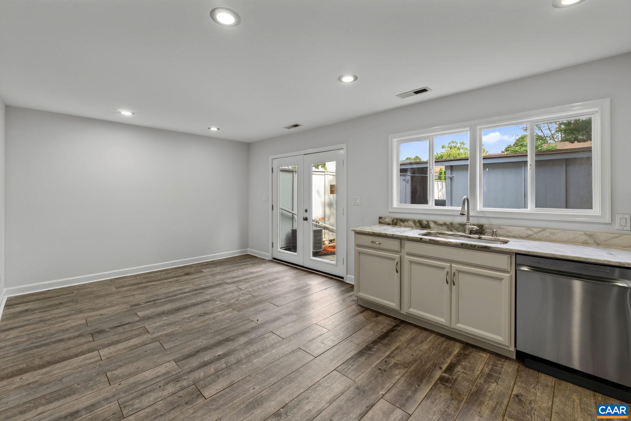 82 WOODLAKE DR, CHARLOTTESVILLE, Virginia 22901, 3 Bedrooms Bedrooms, ,1 BathroomBathrooms,Residential,82 WOODLAKE DR,681139 MLS # 681139