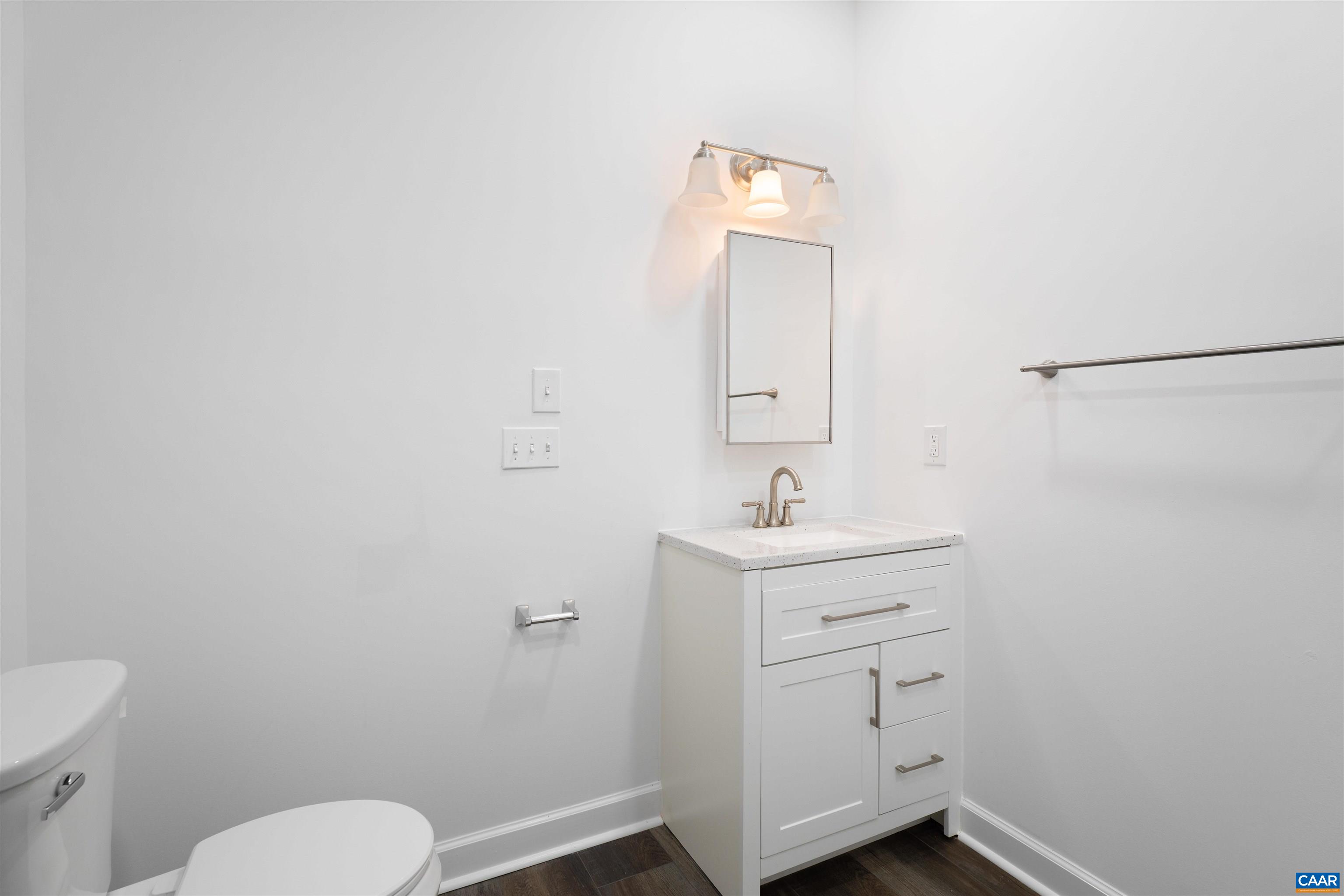 Fourth full bath.