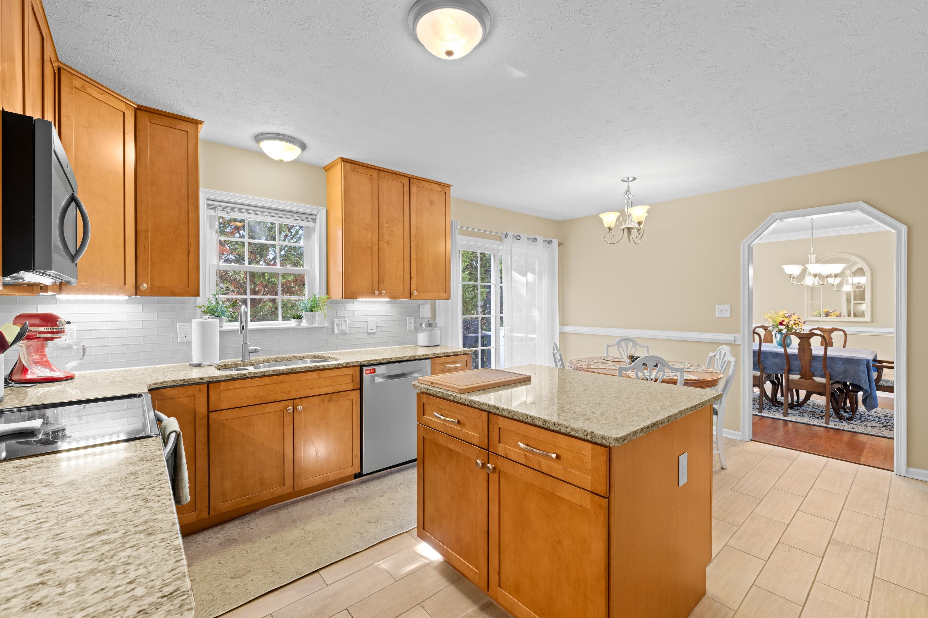 26 DEVONSHIRE CT, FISHERSVILLE, Virginia 22939, 4 Bedrooms Bedrooms, ,3 BathroomsBathrooms,Residential,26 DEVONSHIRE CT,681170 MLS # 681170 26 DEVONSHIRE CT, FISHERSVILLE, Virginia 22939, 4 Bedrooms Bedrooms, ,3 BathroomsBathrooms,Residential,26 DEVONSHIRE CT,681170 MLS # 681170