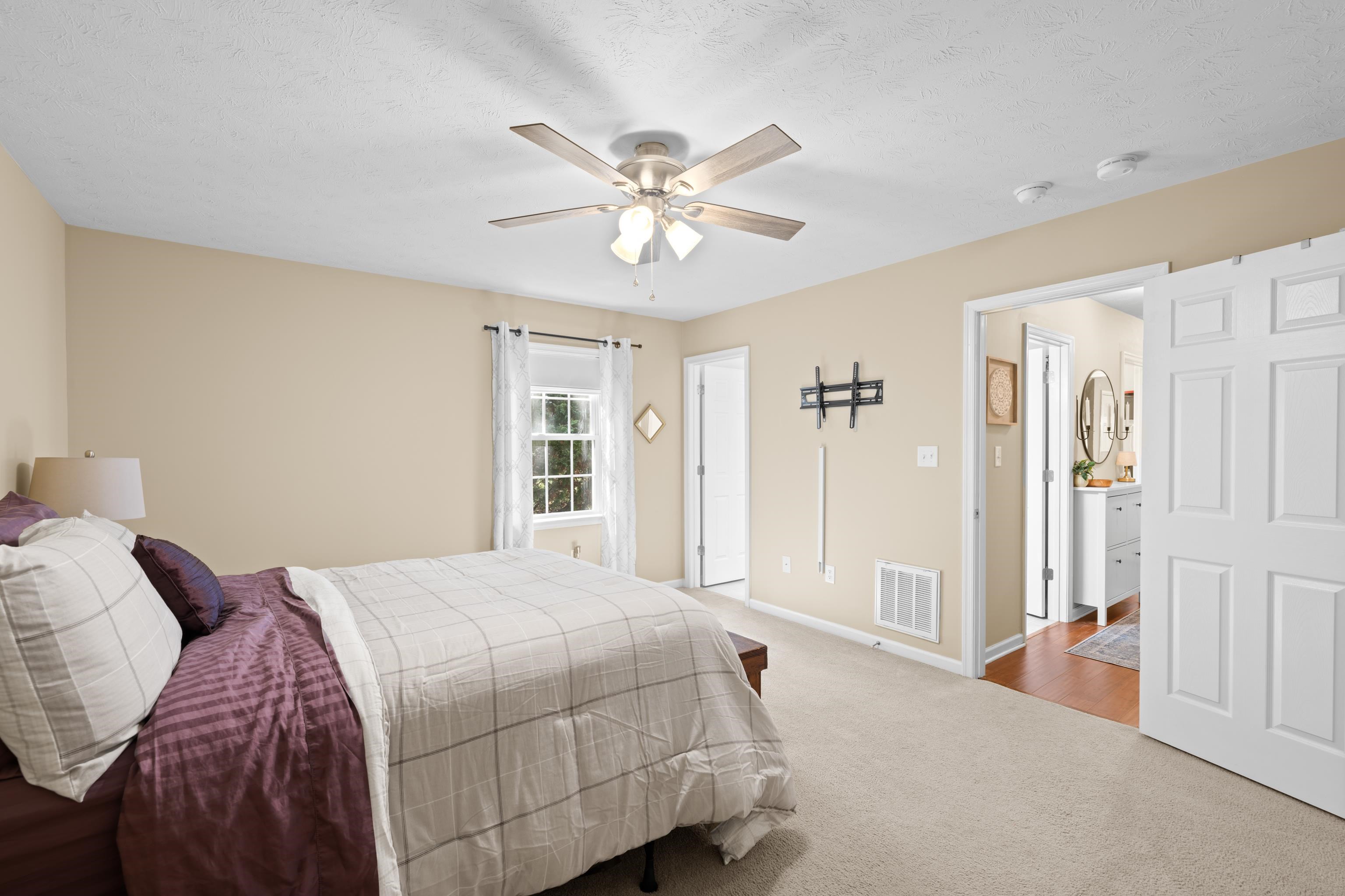 26 DEVONSHIRE CT, FISHERSVILLE, Virginia 22939, 4 Bedrooms Bedrooms, ,3 BathroomsBathrooms,Residential,26 DEVONSHIRE CT,681170 MLS # 681170 26 DEVONSHIRE CT, FISHERSVILLE, Virginia 22939, 4 Bedrooms Bedrooms, ,3 BathroomsBathrooms,Residential,26 DEVONSHIRE CT,681170 MLS # 681170