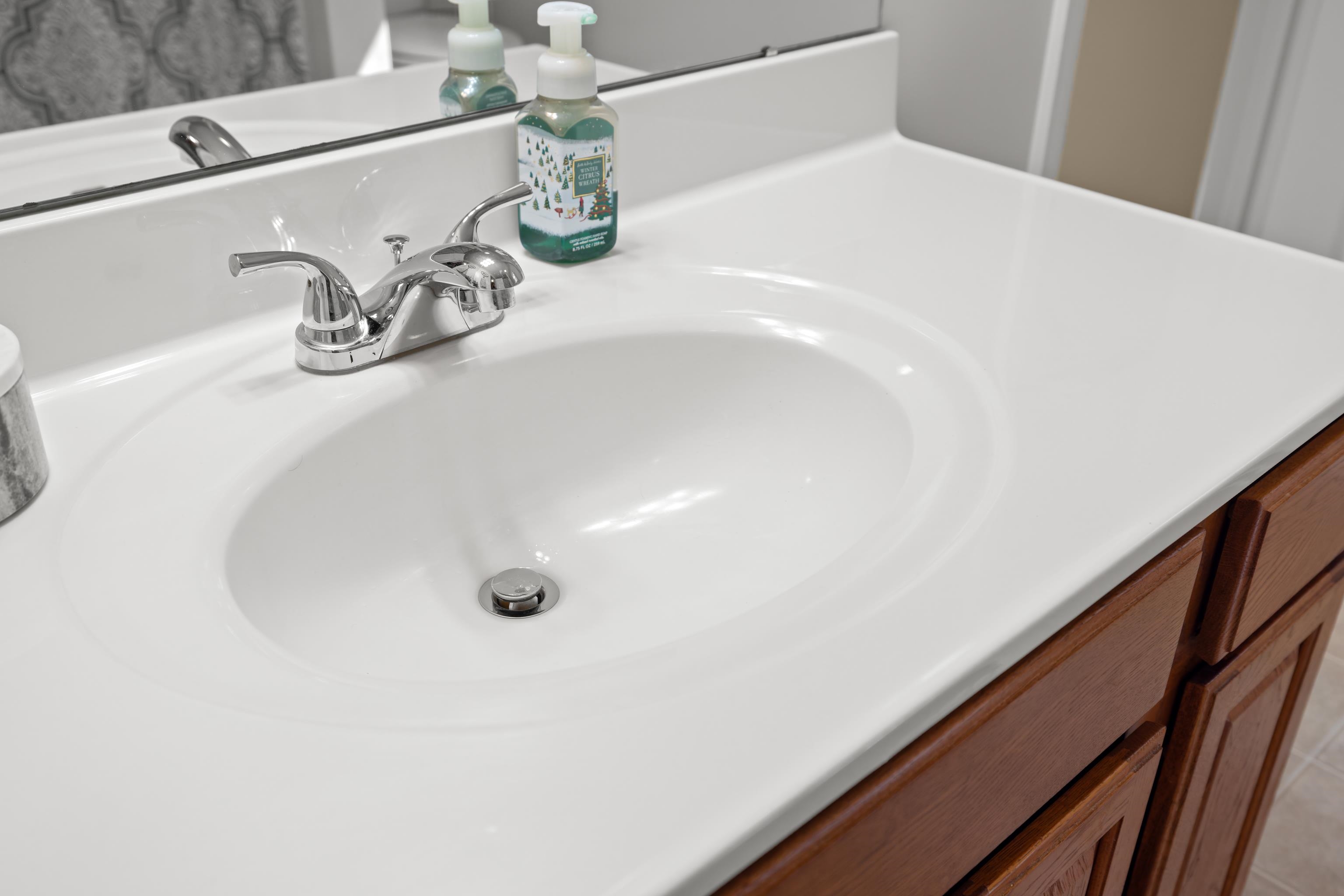 26 DEVONSHIRE CT, FISHERSVILLE, Virginia 22939, 4 Bedrooms Bedrooms, ,3 BathroomsBathrooms,Residential,26 DEVONSHIRE CT,681170 MLS # 681170 26 DEVONSHIRE CT, FISHERSVILLE, Virginia 22939, 4 Bedrooms Bedrooms, ,3 BathroomsBathrooms,Residential,26 DEVONSHIRE CT,681170 MLS # 681170