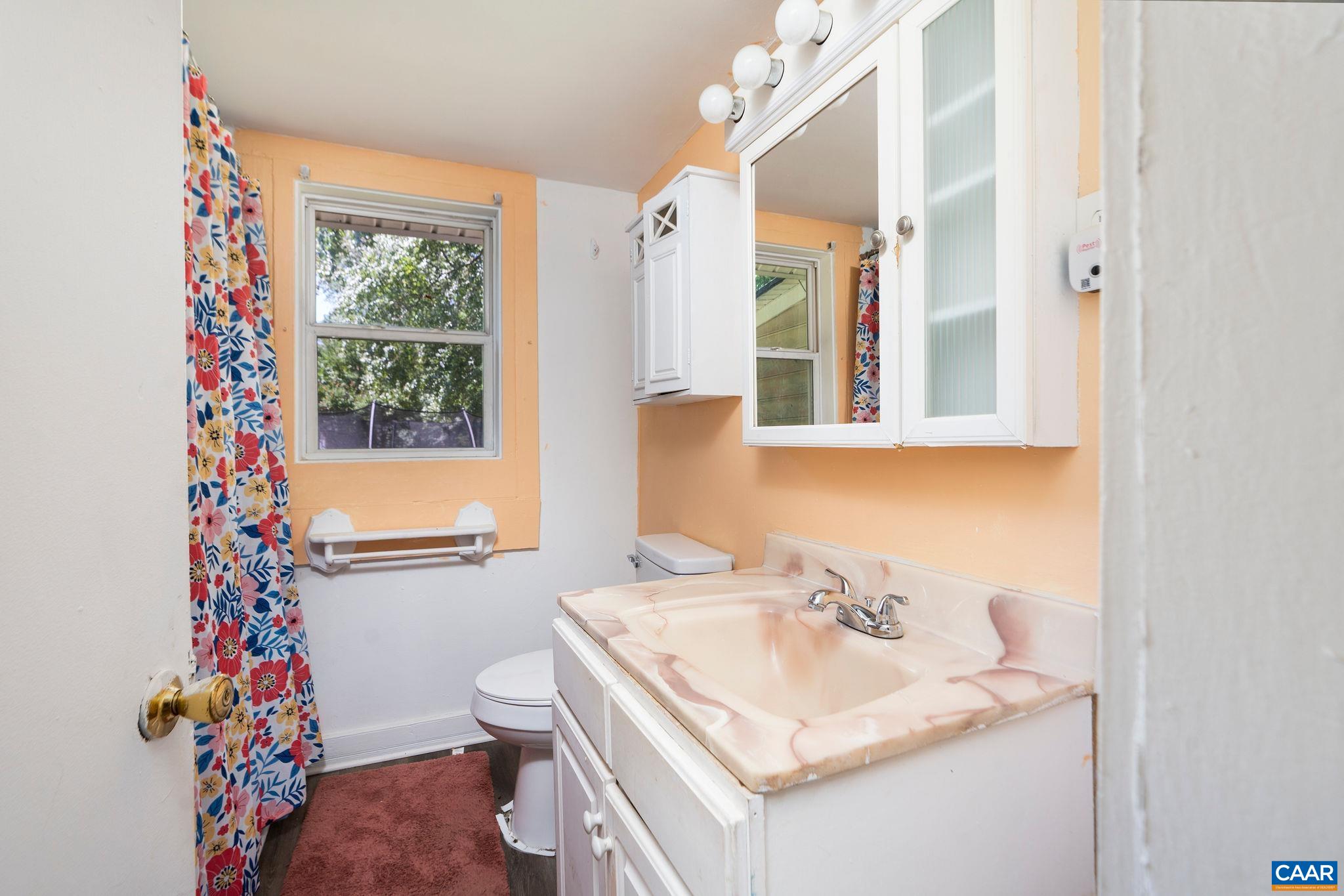 14043 JEFFERSON HWY, BUMPASS, Virginia 23024, 3 Bedrooms Bedrooms, ,2 BathroomsBathrooms,Residential,14043 JEFFERSON HWY,681173 MLS # 681173 14043 JEFFERSON HWY, BUMPASS, Virginia 23024, 3 Bedrooms Bedrooms, ,2 BathroomsBathrooms,Residential,14043 JEFFERSON HWY,681173 MLS # 681173