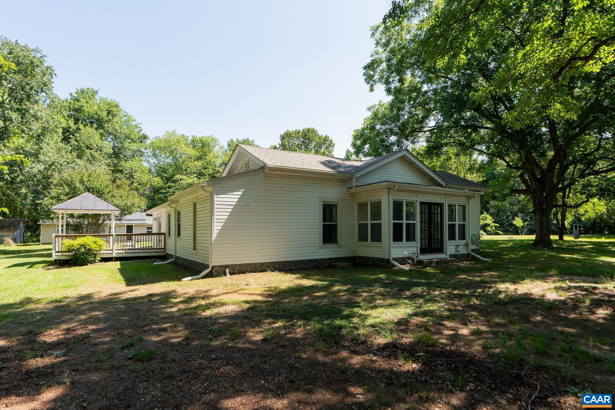 14043 JEFFERSON HWY, BUMPASS, Virginia 23024, 3 Bedrooms Bedrooms, ,2 BathroomsBathrooms,Residential,14043 JEFFERSON HWY,681173 MLS # 681173 14043 JEFFERSON HWY, BUMPASS, Virginia 23024, 3 Bedrooms Bedrooms, ,2 BathroomsBathrooms,Residential,14043 JEFFERSON HWY,681173 MLS # 681173