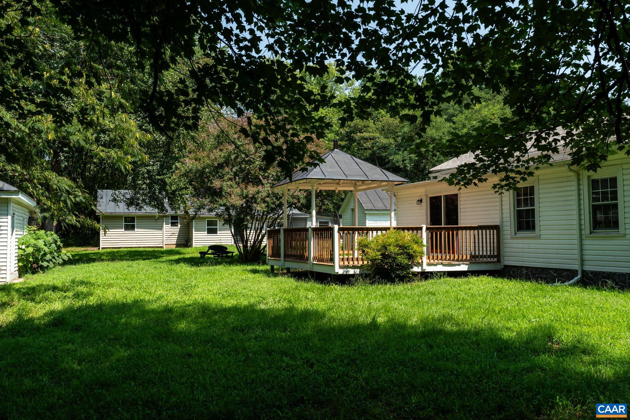 14043 JEFFERSON HWY, BUMPASS, Virginia 23024, 3 Bedrooms Bedrooms, ,2 BathroomsBathrooms,Residential,14043 JEFFERSON HWY,681173 MLS # 681173 14043 JEFFERSON HWY, BUMPASS, Virginia 23024, 3 Bedrooms Bedrooms, ,2 BathroomsBathrooms,Residential,14043 JEFFERSON HWY,681173 MLS # 681173