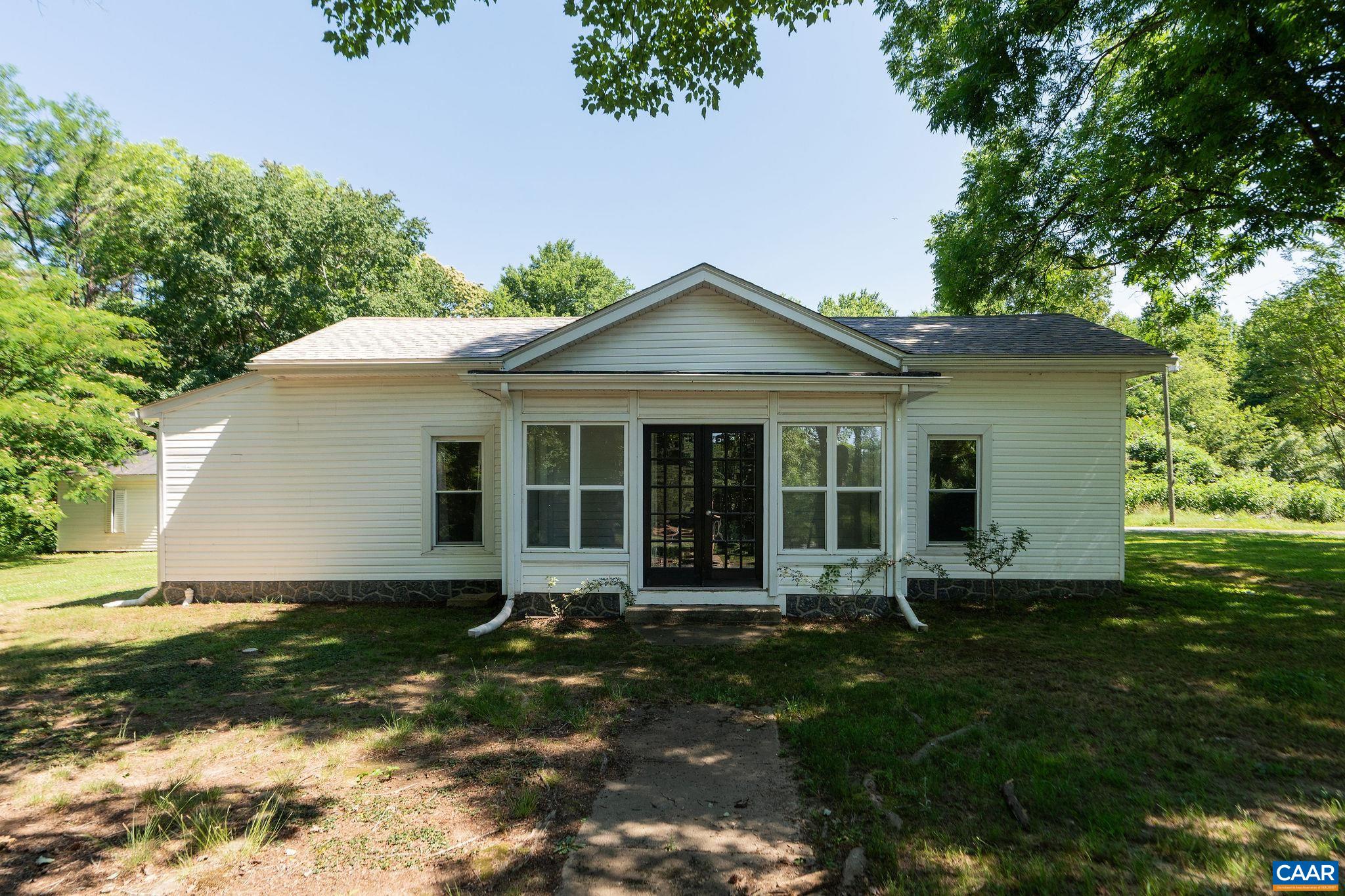 14043 JEFFERSON HWY, BUMPASS, Virginia 23024, 3 Bedrooms Bedrooms, ,2 BathroomsBathrooms,Residential,14043 JEFFERSON HWY,681173 MLS # 681173 14043 JEFFERSON HWY, BUMPASS, Virginia 23024, 3 Bedrooms Bedrooms, ,2 BathroomsBathrooms,Residential,14043 JEFFERSON HWY,681173 MLS # 681173