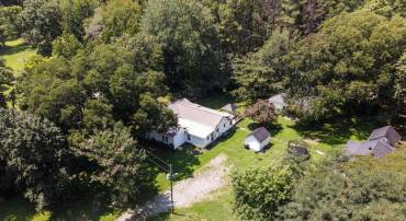 14043 JEFFERSON HWY, BUMPASS, Virginia 23024, 3 Bedrooms Bedrooms, ,2 BathroomsBathrooms,Residential,14043 JEFFERSON HWY,681173 MLS # 681173