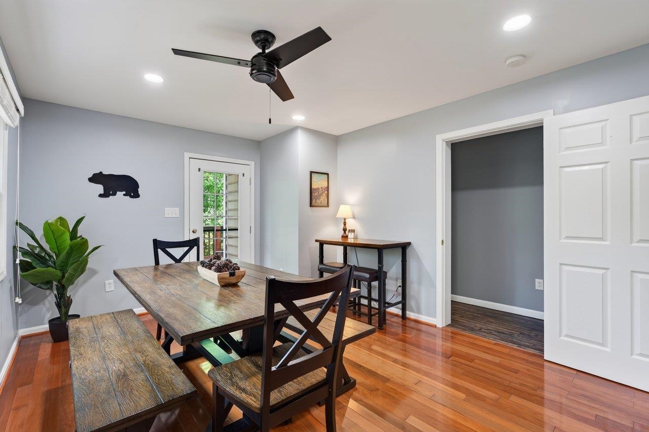 392 PASSAGE LN, MCGAHEYSVILLE, Virginia 22840, 3 Bedrooms Bedrooms, ,2 BathroomsBathrooms,Residential,392 PASSAGE LN,681189 MLS # 681189 392 PASSAGE LN, MCGAHEYSVILLE, Virginia 22840, 3 Bedrooms Bedrooms, ,2 BathroomsBathrooms,Residential,392 PASSAGE LN,681189 MLS # 681189