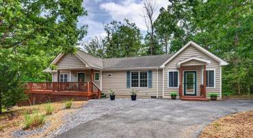 392 PASSAGE LN, MCGAHEYSVILLE, Virginia 22840, 3 Bedrooms Bedrooms, ,2 BathroomsBathrooms,Residential,392 PASSAGE LN,681189 MLS # 681189