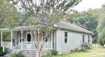 2221 CRABTREE FALLS HWY, MASSIES MILL, Virginia 22967, 3 Bedrooms Bedrooms, ,2 BathroomsBathrooms,Residential,Updates, 1/2 acre lot,2221 CRABTREE FALLS HWY,678592 MLS # 678592