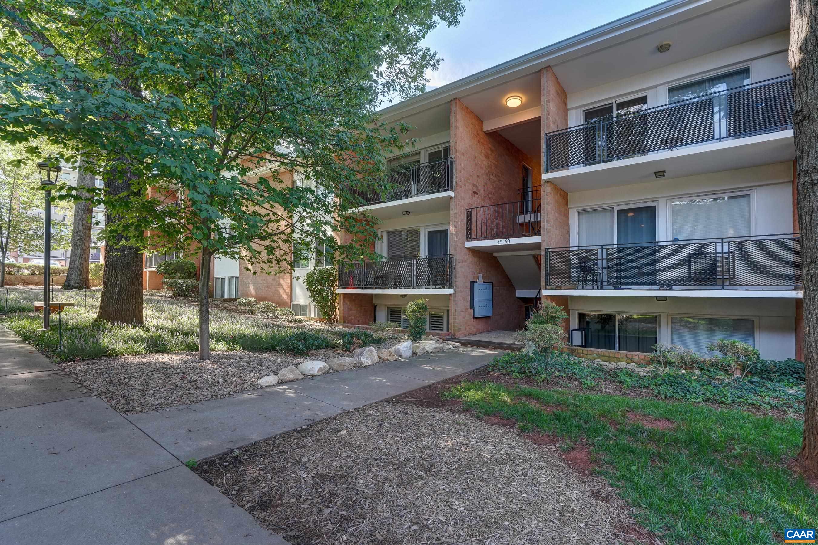 Located in the courtyard building within walking distance of UVA and UVA Health this 2 bedroom condo is a gem! Located in the courtyard building within walking distance of UVA and UVA Health this 2 bedroom condo is a gem!