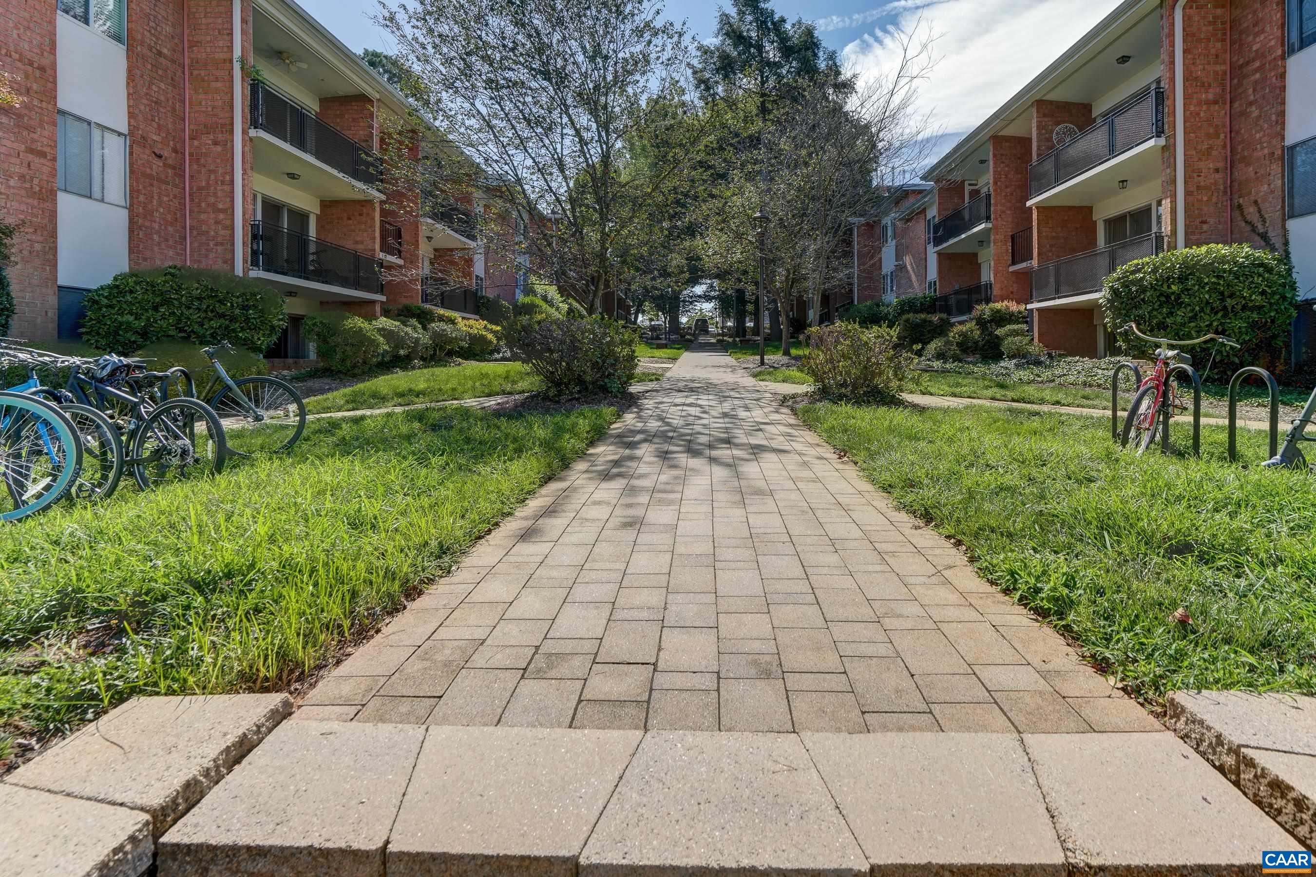 1800 JEFFERSON PARK AVE, CHARLOTTESVILLE, Virginia 22903, 2 Bedrooms Bedrooms, ,1 BathroomBathrooms,Residential,1800 JEFFERSON PARK AVE,681183 MLS # 681183 1800 JEFFERSON PARK AVE, CHARLOTTESVILLE, Virginia 22903, 2 Bedrooms Bedrooms, ,1 BathroomBathrooms,Residential,1800 JEFFERSON PARK AVE,681183 MLS # 681183