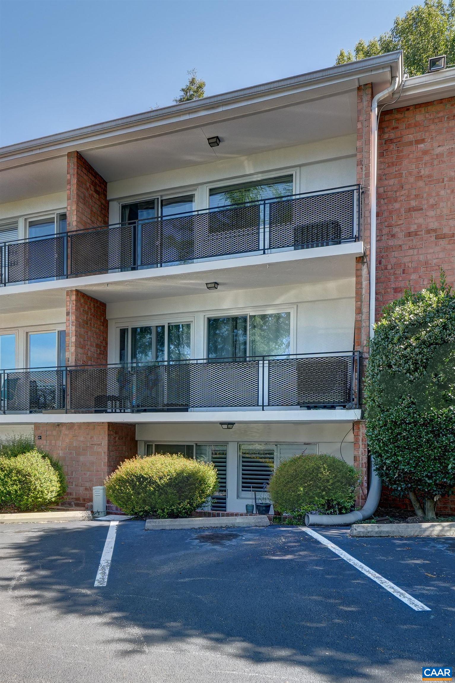 1800 JEFFERSON PARK AVE, CHARLOTTESVILLE, Virginia 22903, 2 Bedrooms Bedrooms, ,1 BathroomBathrooms,Residential,1800 JEFFERSON PARK AVE,681183 MLS # 681183 1800 JEFFERSON PARK AVE, CHARLOTTESVILLE, Virginia 22903, 2 Bedrooms Bedrooms, ,1 BathroomBathrooms,Residential,1800 JEFFERSON PARK AVE,681183 MLS # 681183