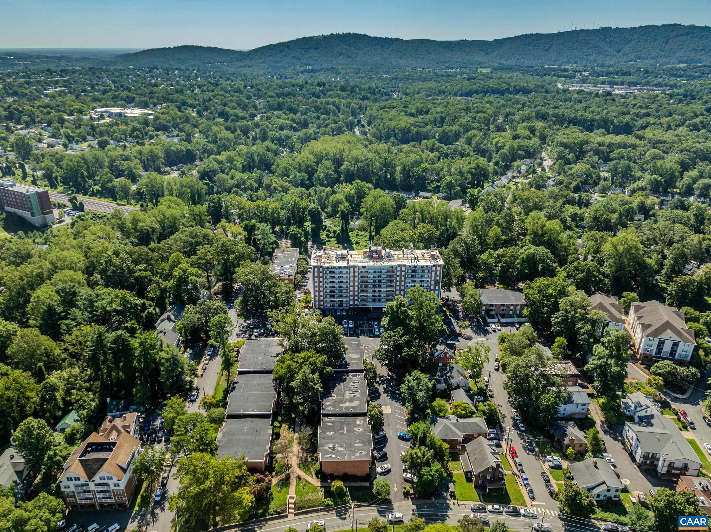 1800 JEFFERSON PARK AVE, CHARLOTTESVILLE, Virginia 22903, 2 Bedrooms Bedrooms, ,1 BathroomBathrooms,Residential,1800 JEFFERSON PARK AVE,681183 MLS # 681183 1800 JEFFERSON PARK AVE, CHARLOTTESVILLE, Virginia 22903, 2 Bedrooms Bedrooms, ,1 BathroomBathrooms,Residential,1800 JEFFERSON PARK AVE,681183 MLS # 681183