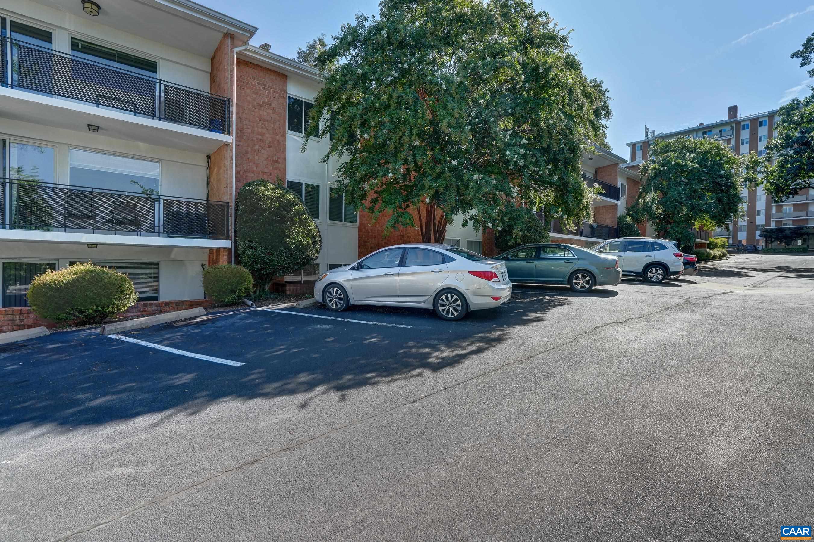 1800 JEFFERSON PARK AVE, CHARLOTTESVILLE, Virginia 22903, 2 Bedrooms Bedrooms, ,1 BathroomBathrooms,Residential,1800 JEFFERSON PARK AVE,681183 MLS # 681183 1800 JEFFERSON PARK AVE, CHARLOTTESVILLE, Virginia 22903, 2 Bedrooms Bedrooms, ,1 BathroomBathrooms,Residential,1800 JEFFERSON PARK AVE,681183 MLS # 681183