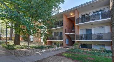 Located in the courtyard building within walking distance of UVA and UVA Health this 2 bedroom condo is a gem!
