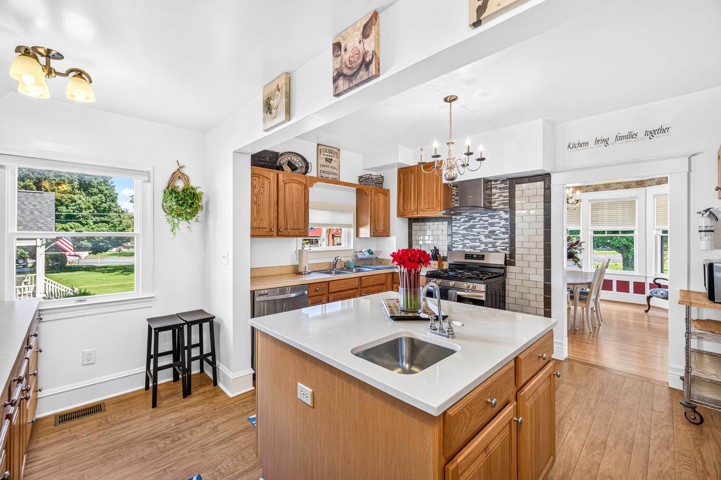113 W MAIN ST, STANLEY, Virginia 22851, 4 Bedrooms Bedrooms, ,4 BathroomsBathrooms,Residential,The Milton House,113 W MAIN ST,681196 MLS # 681196 113 W MAIN ST, STANLEY, Virginia 22851, 4 Bedrooms Bedrooms, ,4 BathroomsBathrooms,Residential,The Milton House,113 W MAIN ST,681196 MLS # 681196