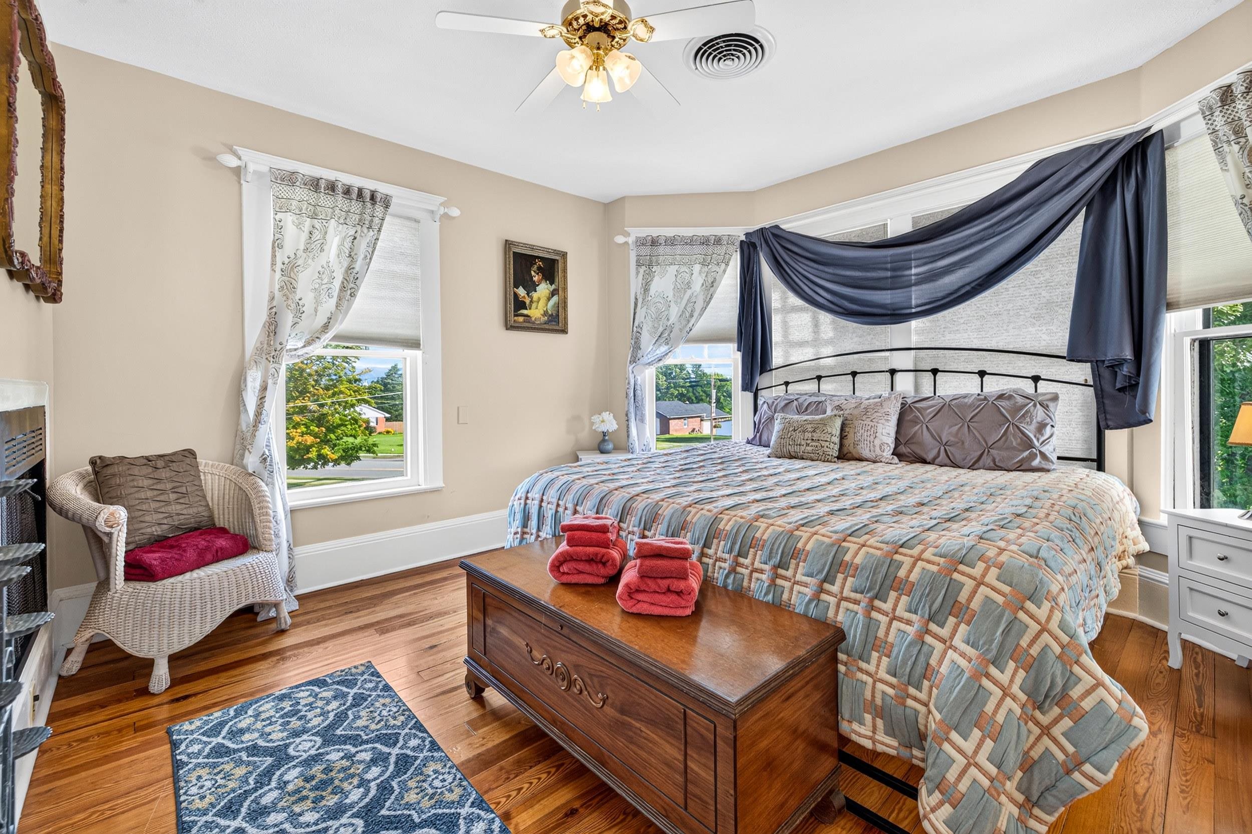 113 W MAIN ST, STANLEY, Virginia 22851, 4 Bedrooms Bedrooms, ,4 BathroomsBathrooms,Residential,The Milton House,113 W MAIN ST,681196 MLS # 681196 113 W MAIN ST, STANLEY, Virginia 22851, 4 Bedrooms Bedrooms, ,4 BathroomsBathrooms,Residential,The Milton House,113 W MAIN ST,681196 MLS # 681196