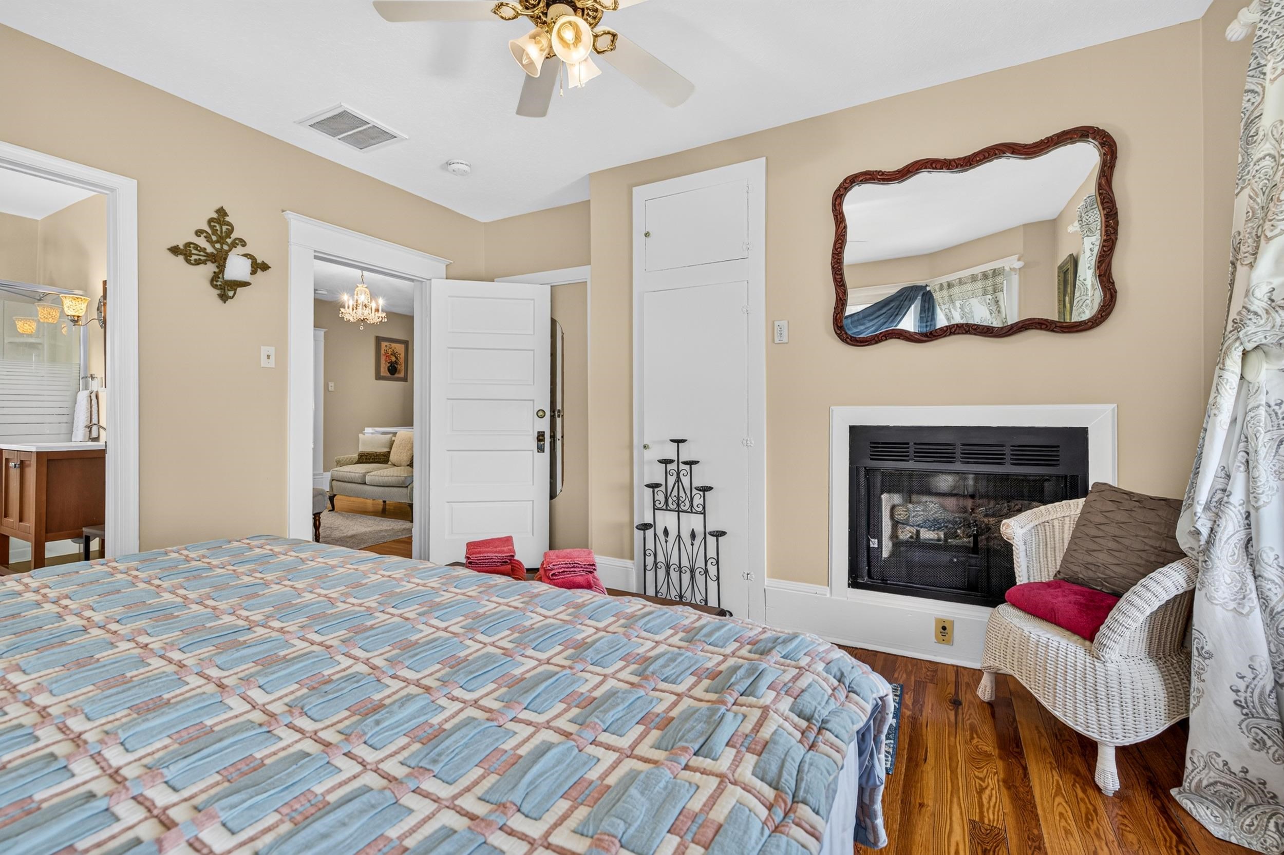 113 W MAIN ST, STANLEY, Virginia 22851, 4 Bedrooms Bedrooms, ,4 BathroomsBathrooms,Residential,The Milton House,113 W MAIN ST,681196 MLS # 681196 113 W MAIN ST, STANLEY, Virginia 22851, 4 Bedrooms Bedrooms, ,4 BathroomsBathrooms,Residential,The Milton House,113 W MAIN ST,681196 MLS # 681196
