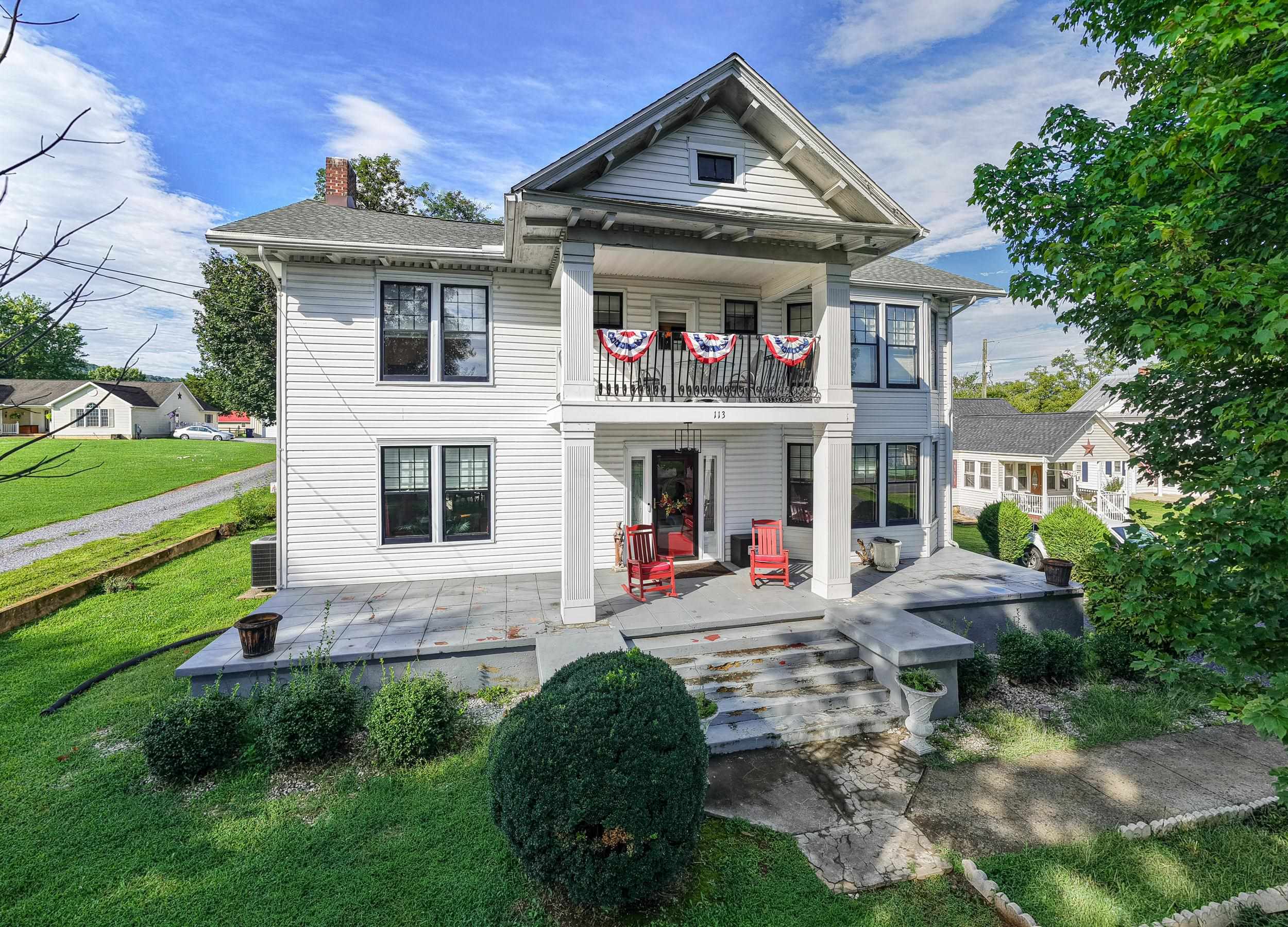 113 W MAIN ST, STANLEY, Virginia 22851, 4 Bedrooms Bedrooms, ,4 BathroomsBathrooms,Residential,The Milton House,113 W MAIN ST,681196 MLS # 681196 113 W MAIN ST, STANLEY, Virginia 22851, 4 Bedrooms Bedrooms, ,4 BathroomsBathrooms,Residential,The Milton House,113 W MAIN ST,681196 MLS # 681196