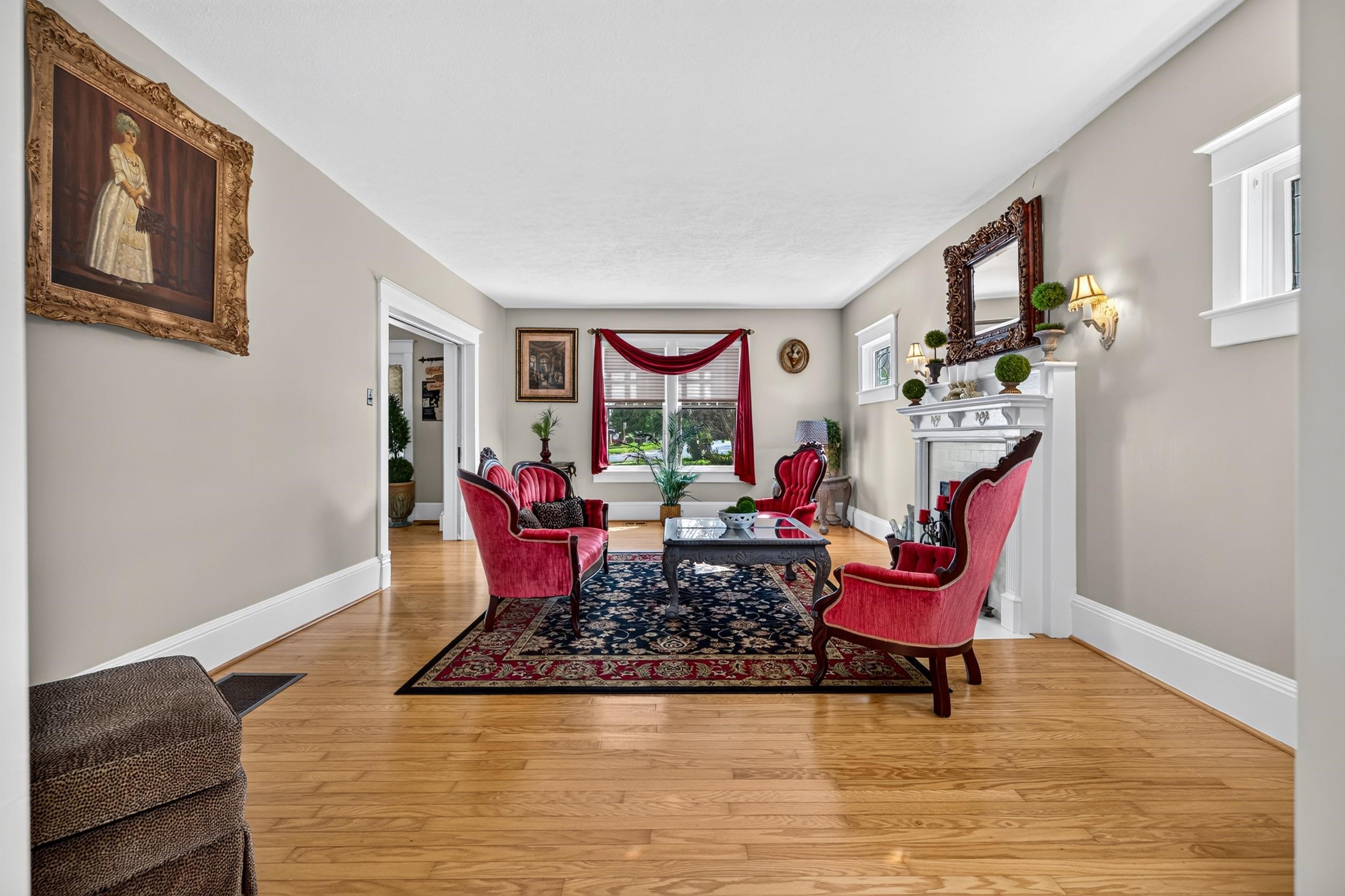 113 W MAIN ST, STANLEY, Virginia 22851, 4 Bedrooms Bedrooms, ,4 BathroomsBathrooms,Residential,The Milton House,113 W MAIN ST,681196 MLS # 681196 113 W MAIN ST, STANLEY, Virginia 22851, 4 Bedrooms Bedrooms, ,4 BathroomsBathrooms,Residential,The Milton House,113 W MAIN ST,681196 MLS # 681196