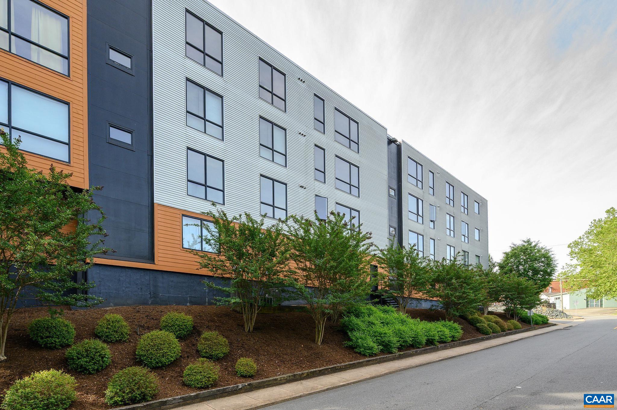 211 CREAM ST, CHARLOTTESVILLE, Virginia 22903, 2 Bedrooms Bedrooms, ,2 BathroomsBathrooms,Residential,211 CREAM ST,681198 MLS # 681198 211 CREAM ST, CHARLOTTESVILLE, Virginia 22903, 2 Bedrooms Bedrooms, ,2 BathroomsBathrooms,Residential,211 CREAM ST,681198 MLS # 681198