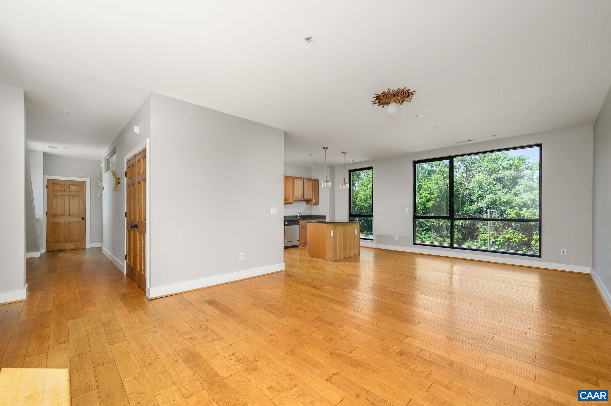 211 CREAM ST, CHARLOTTESVILLE, Virginia 22903, 2 Bedrooms Bedrooms, ,2 BathroomsBathrooms,Residential,211 CREAM ST,681198 MLS # 681198 211 CREAM ST, CHARLOTTESVILLE, Virginia 22903, 2 Bedrooms Bedrooms, ,2 BathroomsBathrooms,Residential,211 CREAM ST,681198 MLS # 681198