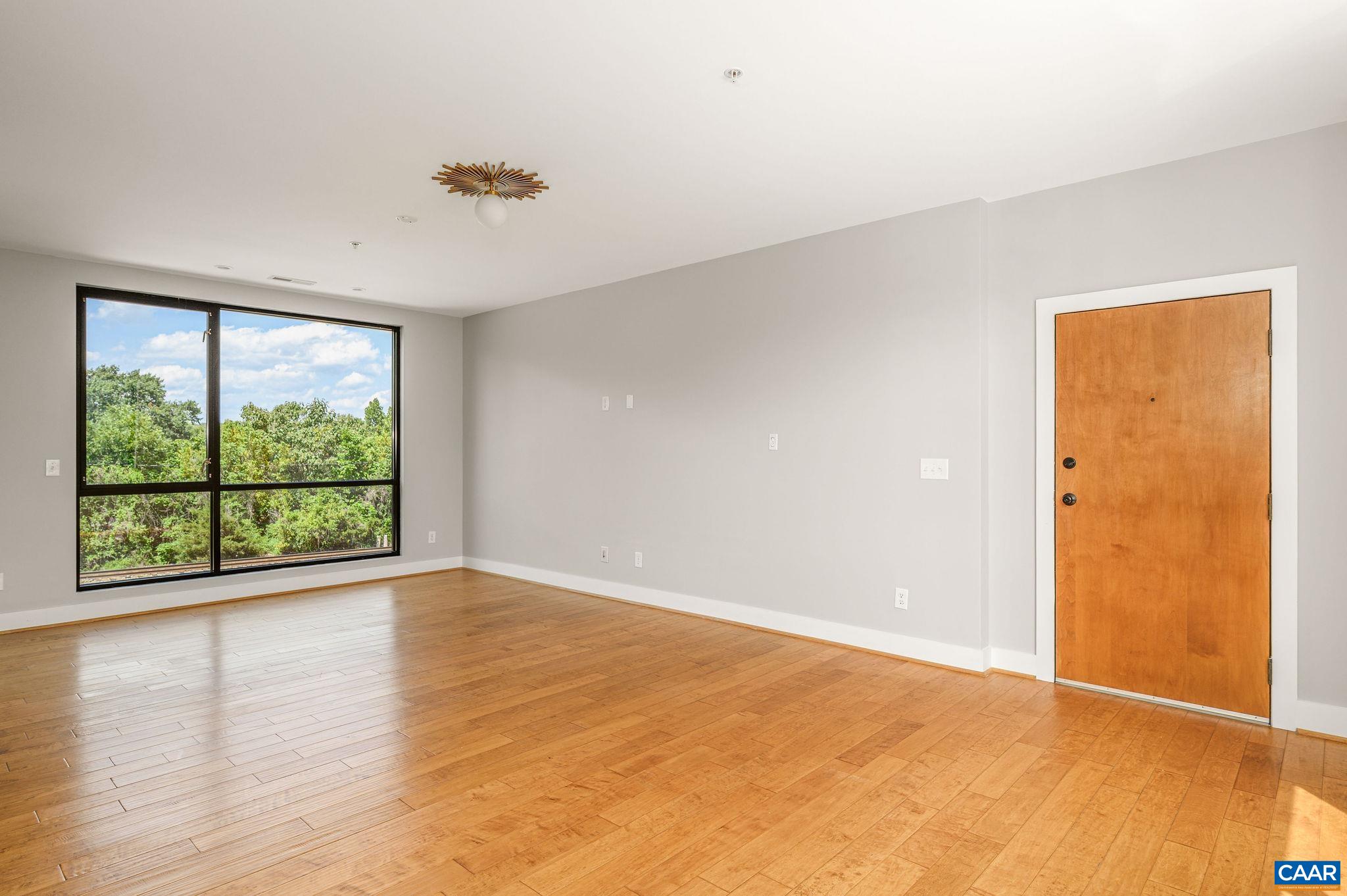 211 CREAM ST, CHARLOTTESVILLE, Virginia 22903, 2 Bedrooms Bedrooms, ,2 BathroomsBathrooms,Residential,211 CREAM ST,681198 MLS # 681198 211 CREAM ST, CHARLOTTESVILLE, Virginia 22903, 2 Bedrooms Bedrooms, ,2 BathroomsBathrooms,Residential,211 CREAM ST,681198 MLS # 681198