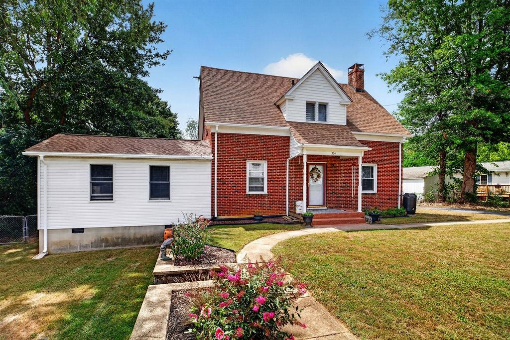304 N OAK LN, WAYNESBORO, Virginia 22980, 3 Bedrooms Bedrooms, ,2 BathroomsBathrooms,Residential,304 N OAK LN,681202 MLS # 681202 304 N OAK LN, WAYNESBORO, Virginia 22980, 3 Bedrooms Bedrooms, ,2 BathroomsBathrooms,Residential,304 N OAK LN,681202 MLS # 681202