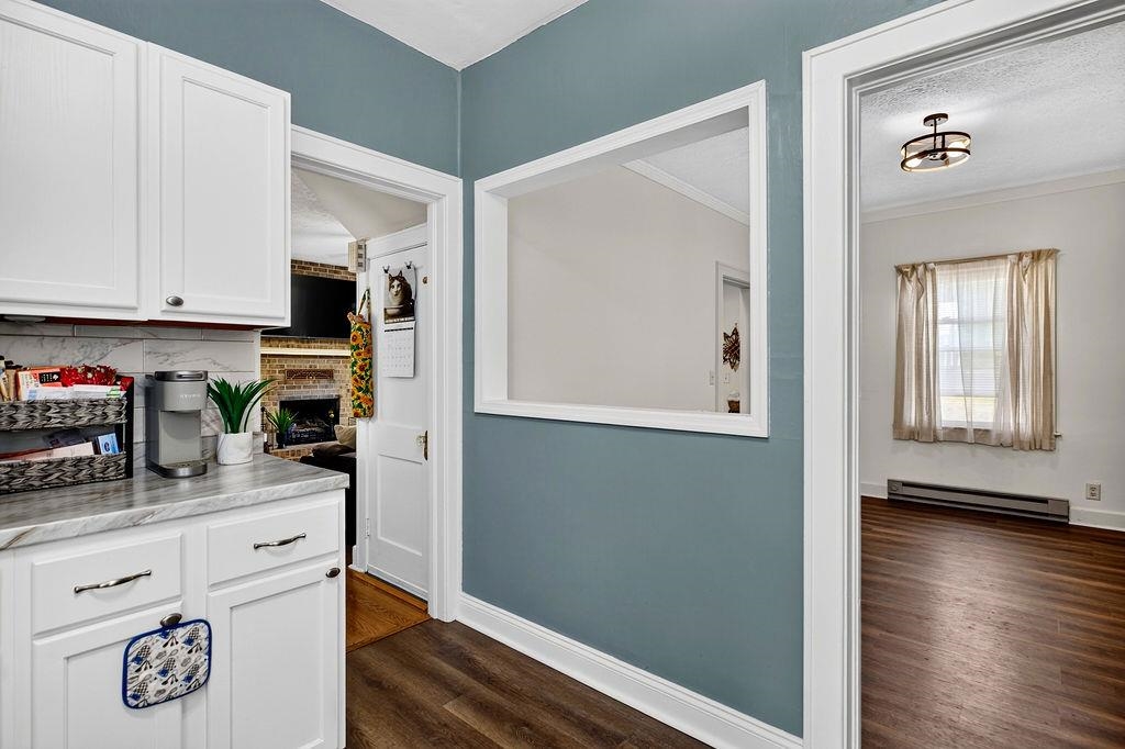 304 N OAK LN, WAYNESBORO, Virginia 22980, 3 Bedrooms Bedrooms, ,2 BathroomsBathrooms,Residential,304 N OAK LN,681202 MLS # 681202 304 N OAK LN, WAYNESBORO, Virginia 22980, 3 Bedrooms Bedrooms, ,2 BathroomsBathrooms,Residential,304 N OAK LN,681202 MLS # 681202