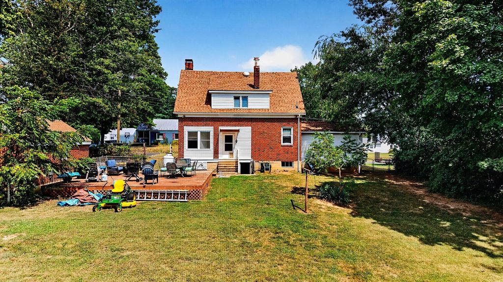 304 N OAK LN, WAYNESBORO, Virginia 22980, 3 Bedrooms Bedrooms, ,2 BathroomsBathrooms,Residential,304 N OAK LN,681202 MLS # 681202 304 N OAK LN, WAYNESBORO, Virginia 22980, 3 Bedrooms Bedrooms, ,2 BathroomsBathrooms,Residential,304 N OAK LN,681202 MLS # 681202