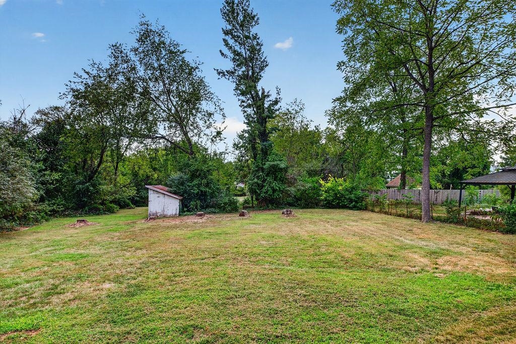 304 N OAK LN, WAYNESBORO, Virginia 22980, 3 Bedrooms Bedrooms, ,2 BathroomsBathrooms,Residential,304 N OAK LN,681202 MLS # 681202 304 N OAK LN, WAYNESBORO, Virginia 22980, 3 Bedrooms Bedrooms, ,2 BathroomsBathrooms,Residential,304 N OAK LN,681202 MLS # 681202