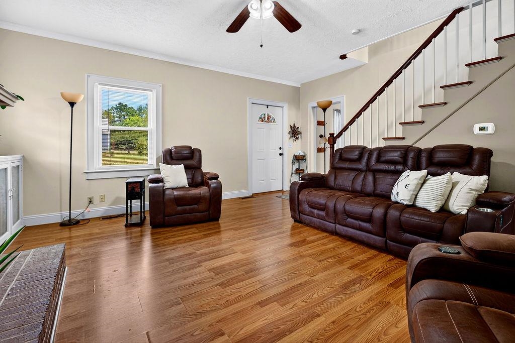 304 N OAK LN, WAYNESBORO, Virginia 22980, 3 Bedrooms Bedrooms, ,2 BathroomsBathrooms,Residential,304 N OAK LN,681202 MLS # 681202 304 N OAK LN, WAYNESBORO, Virginia 22980, 3 Bedrooms Bedrooms, ,2 BathroomsBathrooms,Residential,304 N OAK LN,681202 MLS # 681202