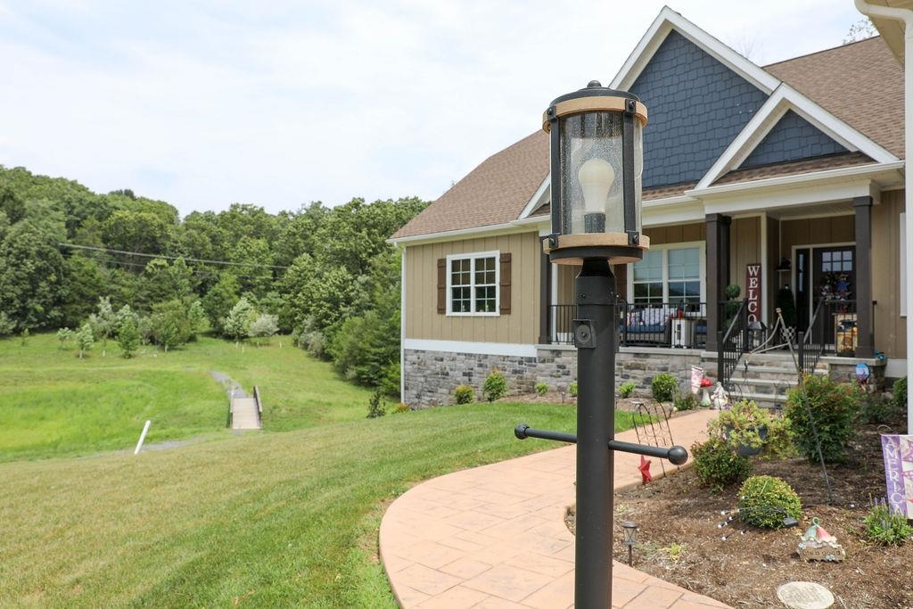 1 RED DEER PL, STAUNTON, Virginia 24401, 6 Bedrooms Bedrooms, ,4 BathroomsBathrooms,Residential,1 RED DEER PL,681205 MLS # 681205 1 RED DEER PL, STAUNTON, Virginia 24401, 6 Bedrooms Bedrooms, ,4 BathroomsBathrooms,Residential,1 RED DEER PL,681205 MLS # 681205