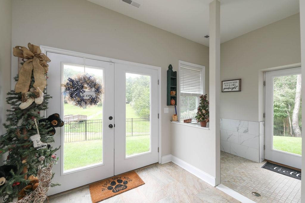 1 RED DEER PL, STAUNTON, Virginia 24401, 6 Bedrooms Bedrooms, ,4 BathroomsBathrooms,Residential,1 RED DEER PL,681205 MLS # 681205 1 RED DEER PL, STAUNTON, Virginia 24401, 6 Bedrooms Bedrooms, ,4 BathroomsBathrooms,Residential,1 RED DEER PL,681205 MLS # 681205